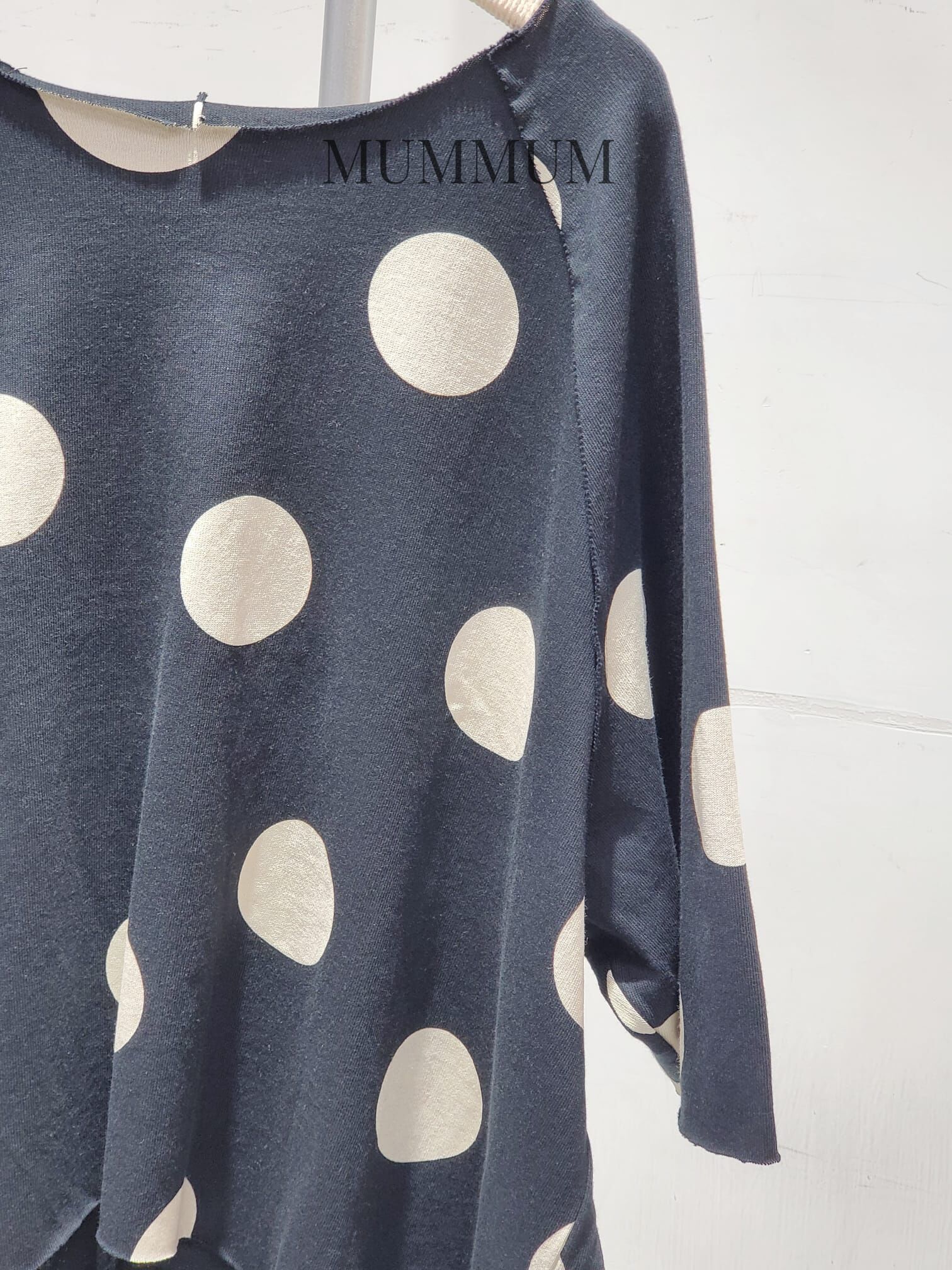 0213214a/波點卷邊寬領上衣 56/56/24-27.5