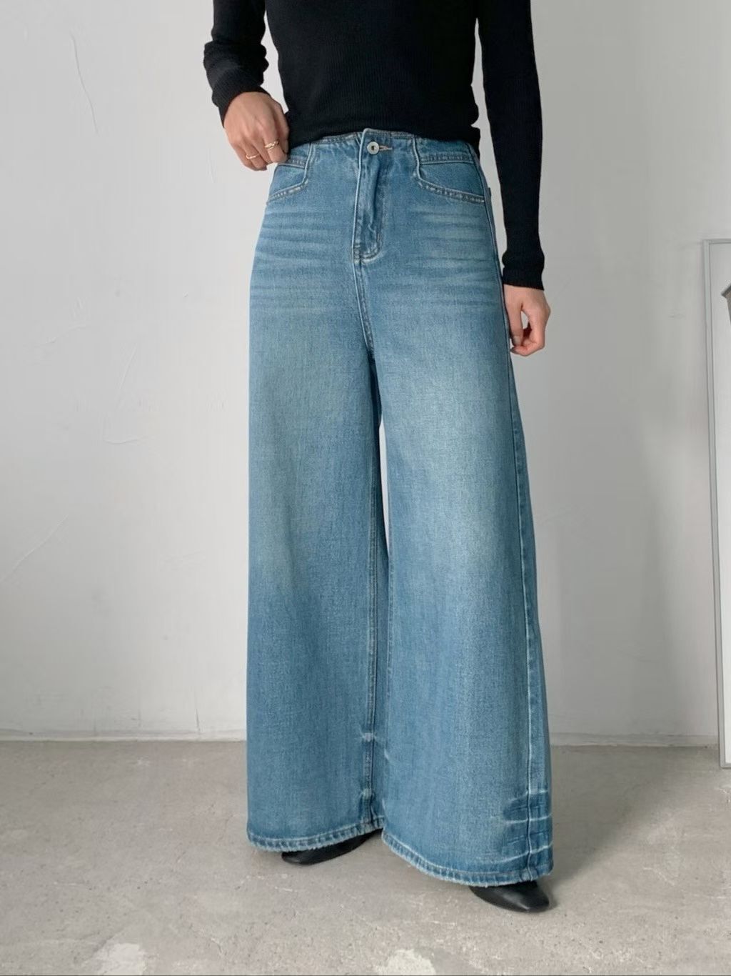 1L6001 A型喇叭牛仔褲