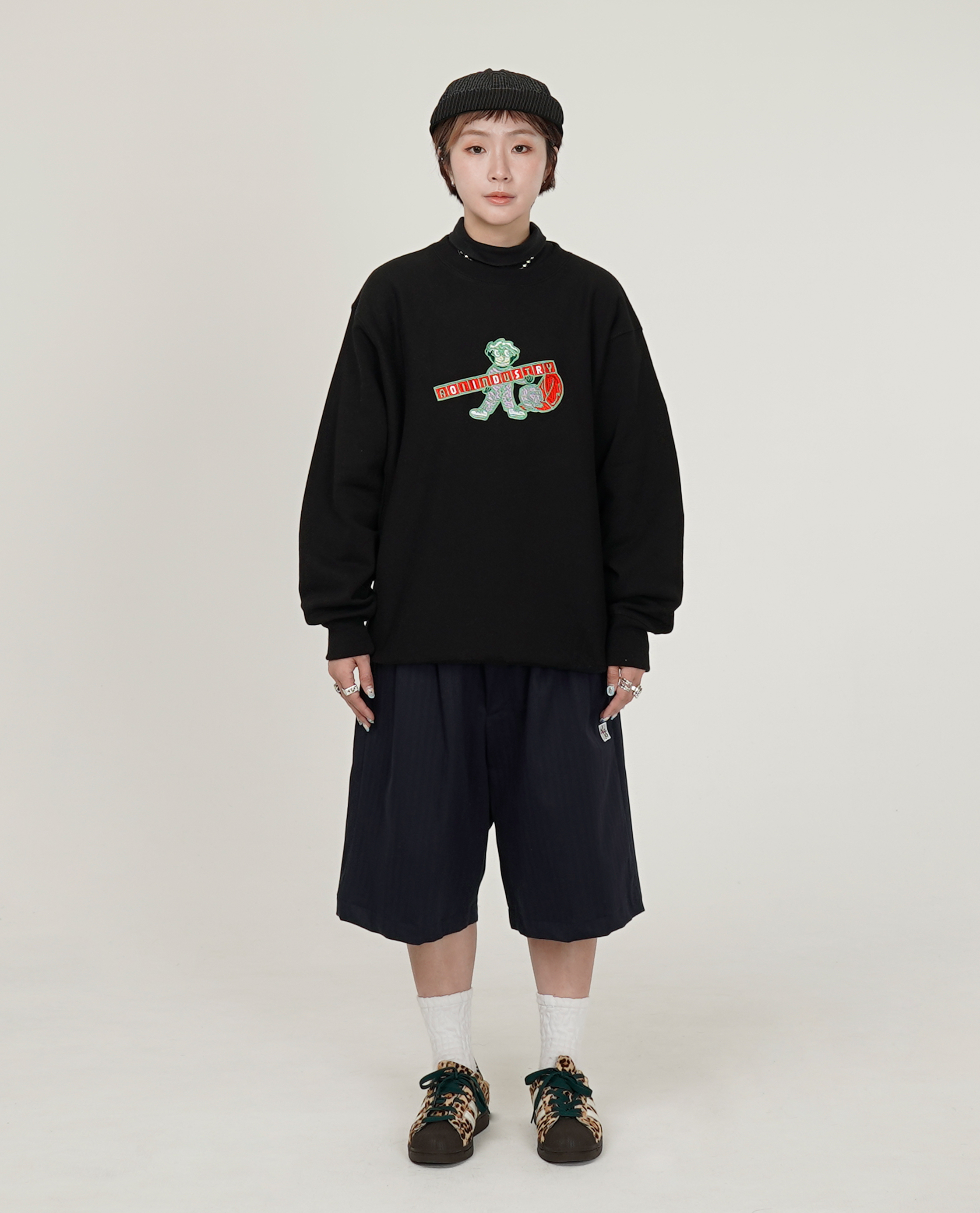 AOI Industry HERRINGBONE WORK SHORTS - 26SS