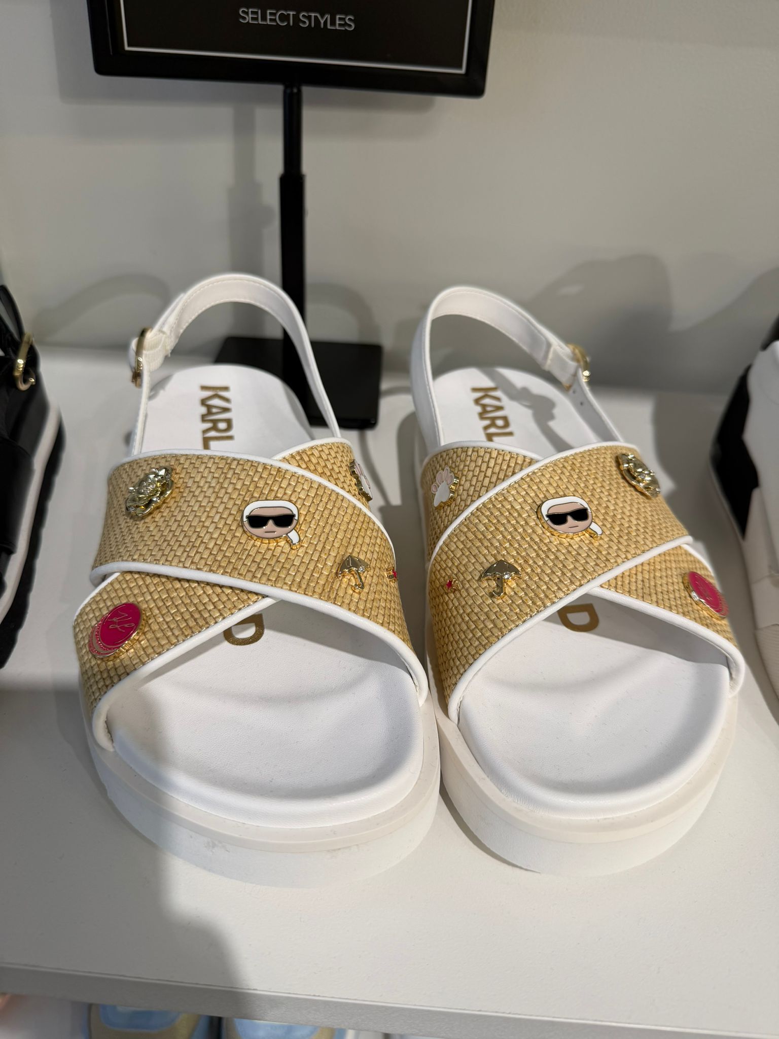 RT79 KL 草編白色涼鞋 Harlan Sandal With Pins