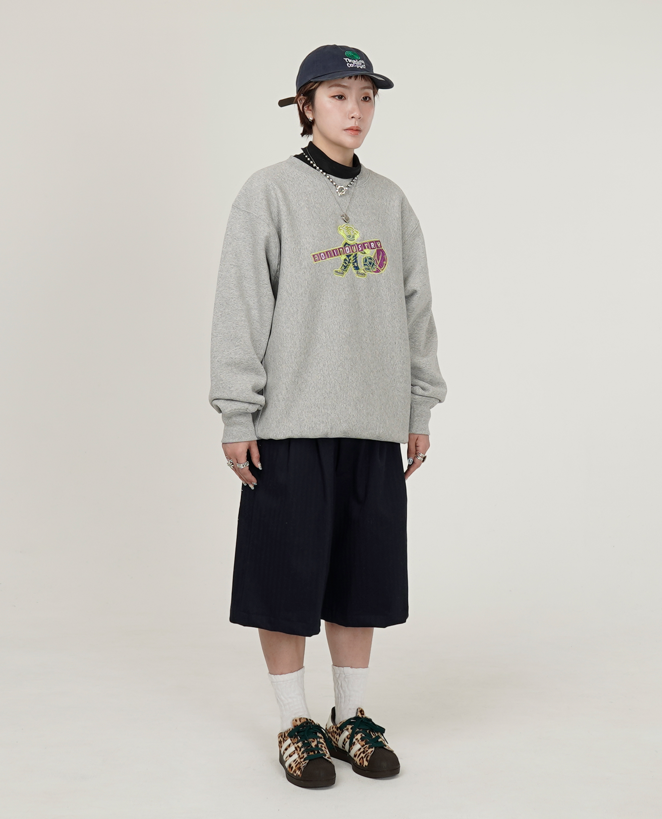 AOI Industry MECHA BOY CREW NECK - 26SS
