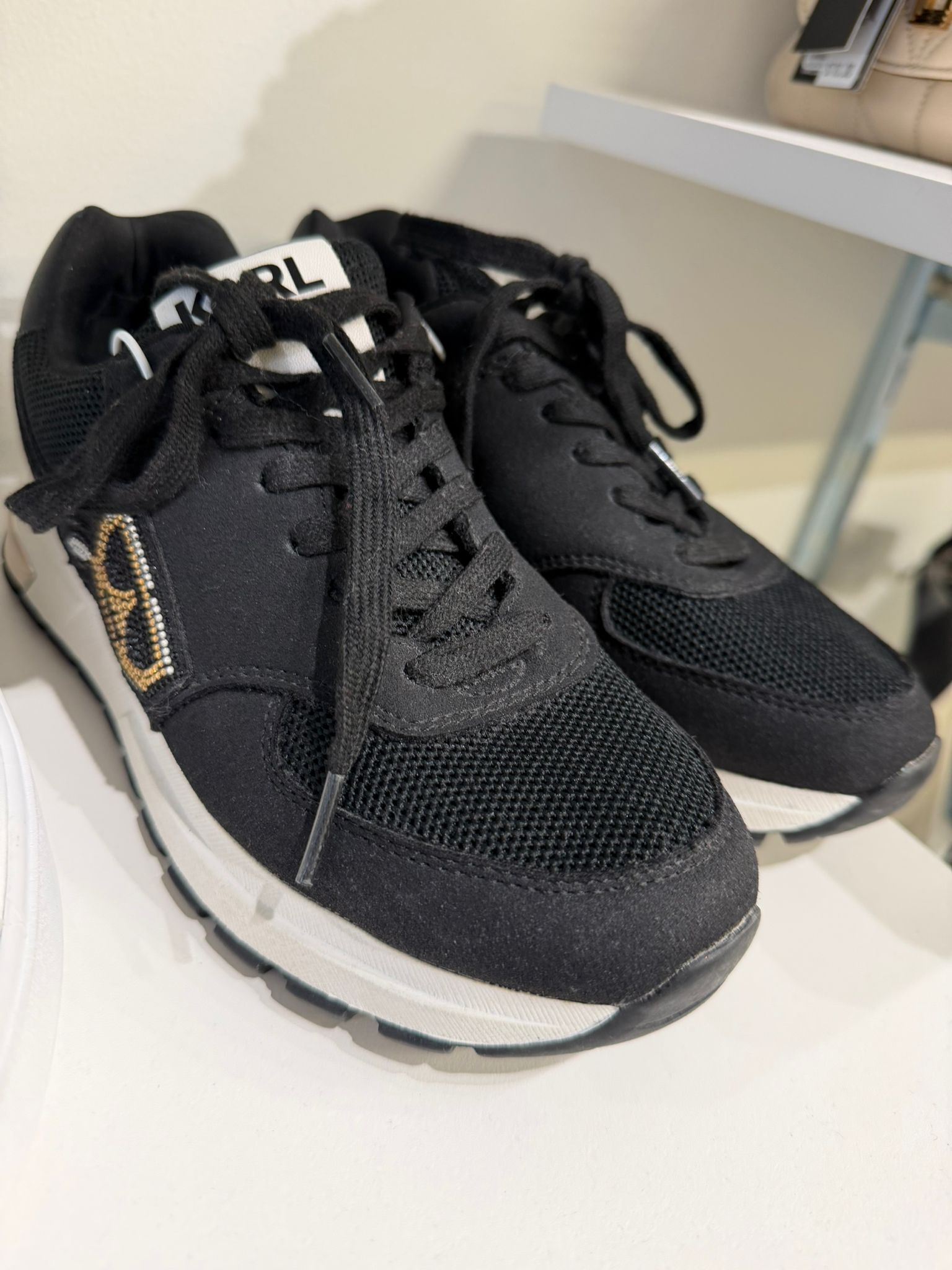 RT81 KL 閃閃老佛爺黑色波鞋 Mayu Lace Up Sneaker