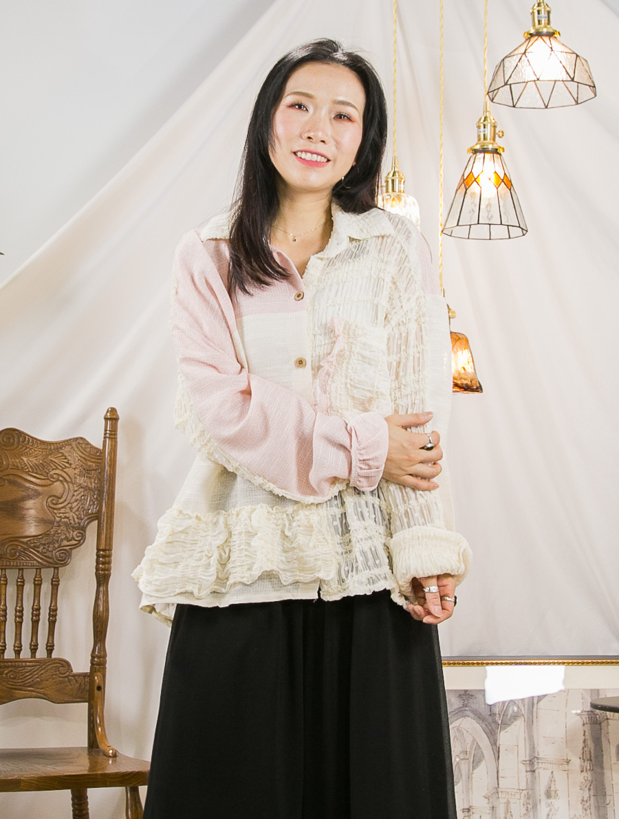 【27/3-29/3限時優惠】全開胸扣鈕．拼色花喱料．縐縐 點點網布TOP