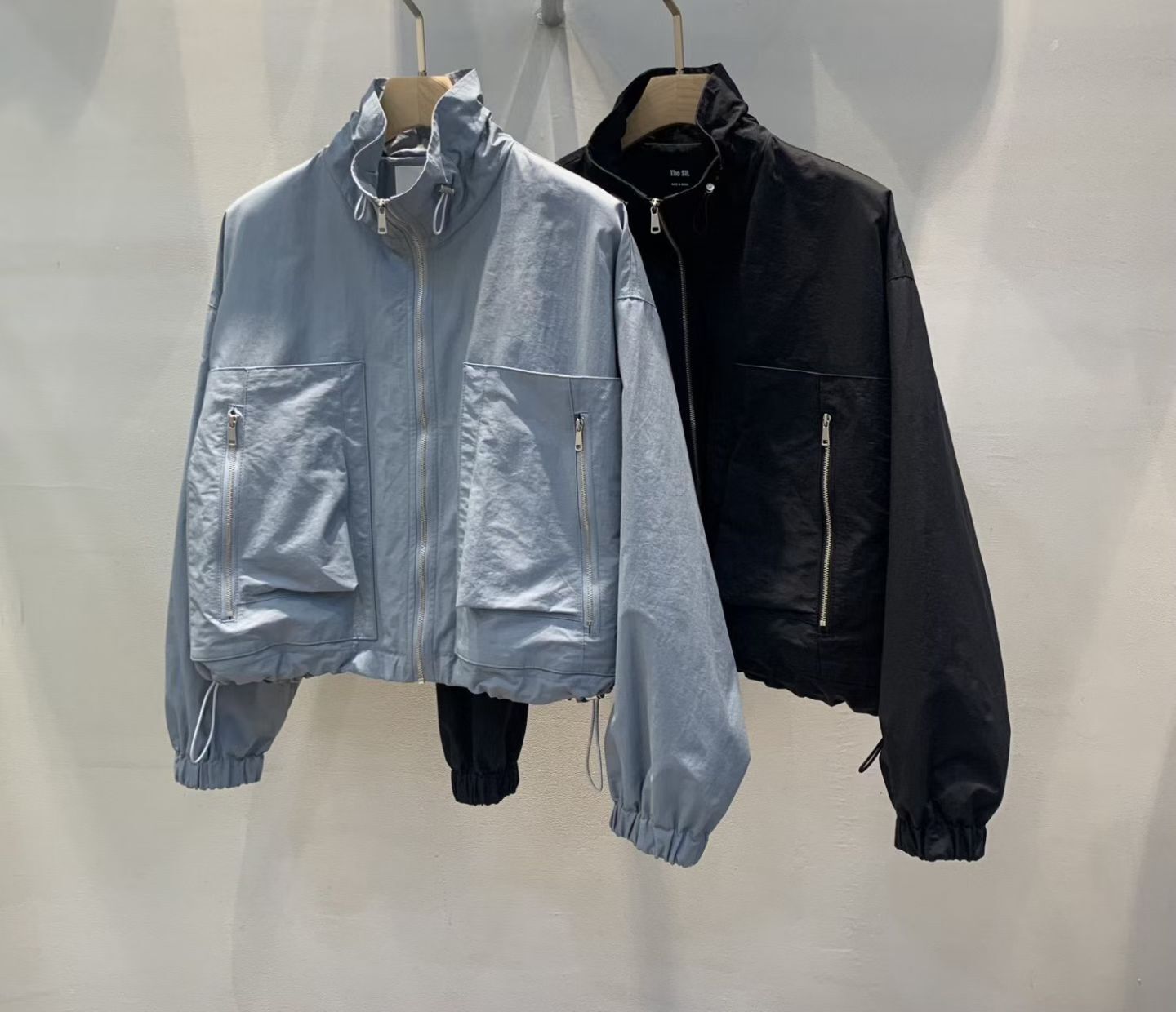 1L6010 短版立領風衣外套