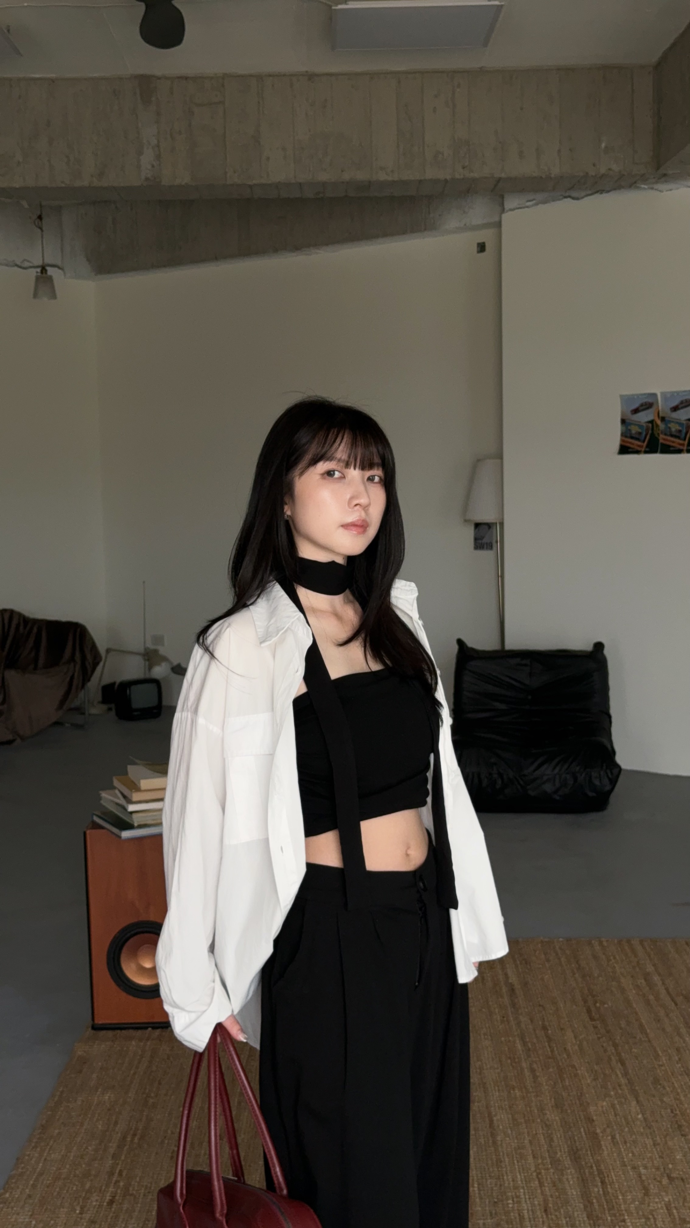 自帶光✨繞脖抓皺平口上衣+長褲SET