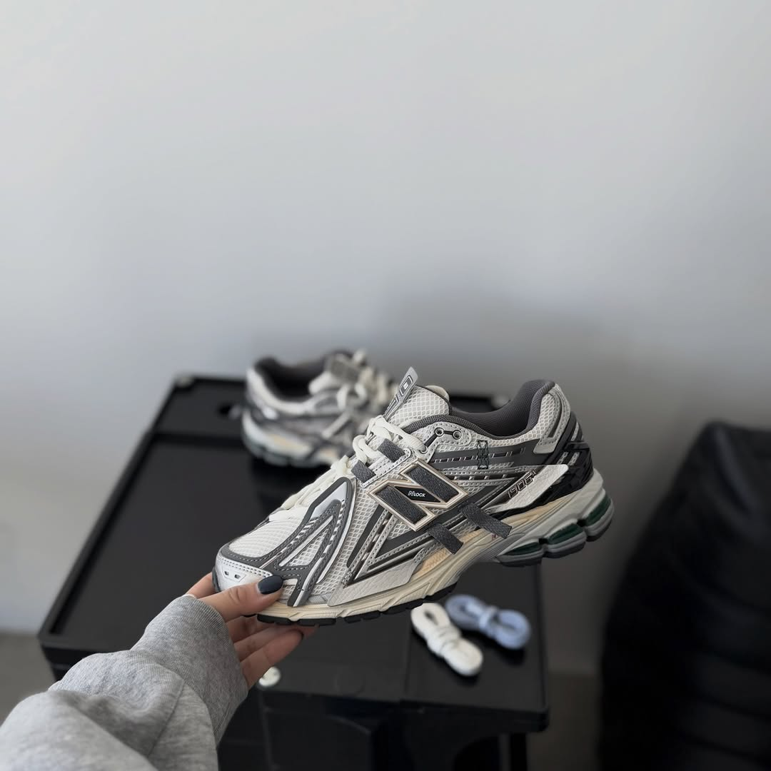 NEW BALANCE 1906R 男女款 海鹽解構 銀白色 [一天勁減!! 售完即止!!]