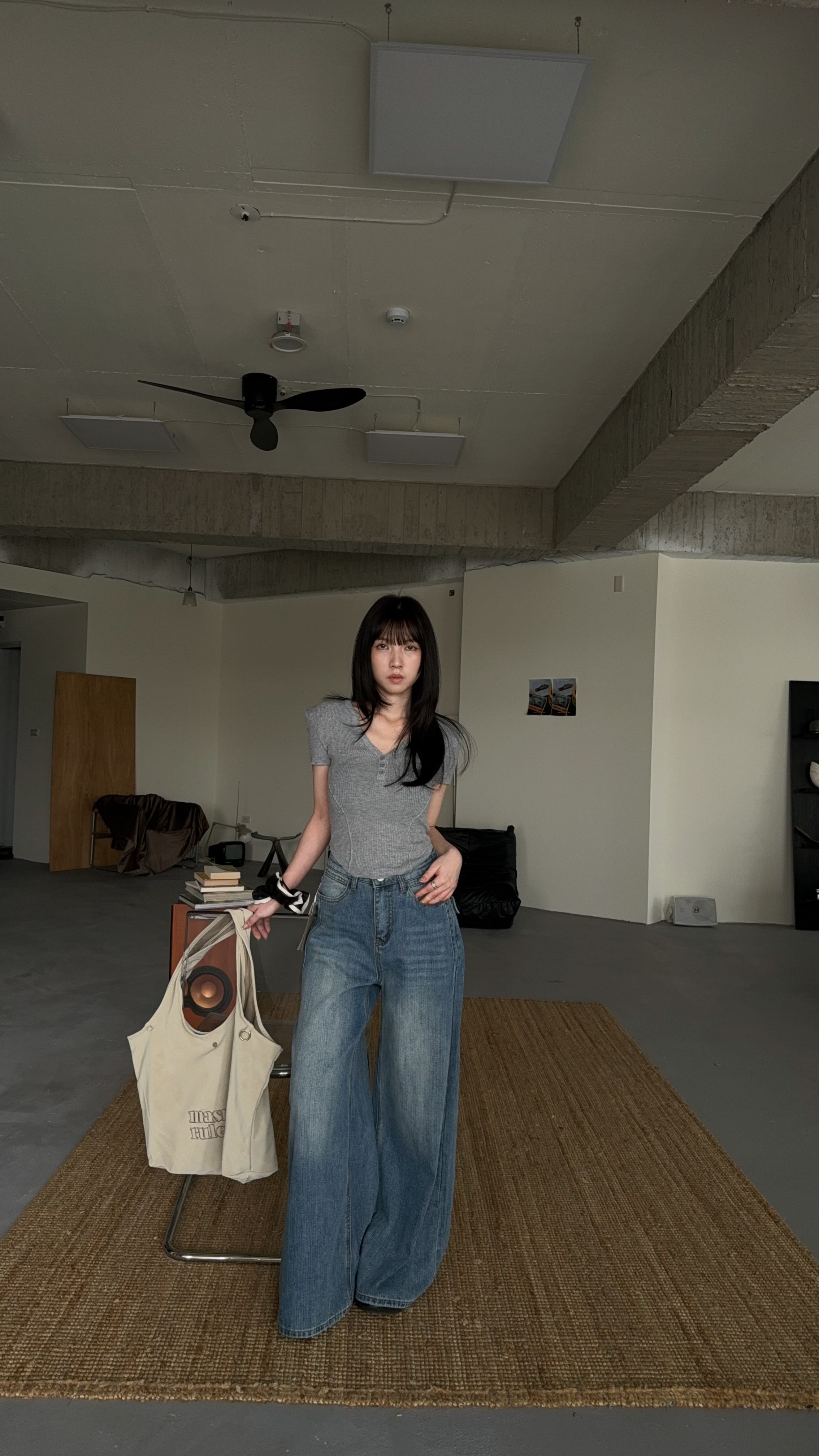 水洗刷色直紋後翻蓋闊腿褲