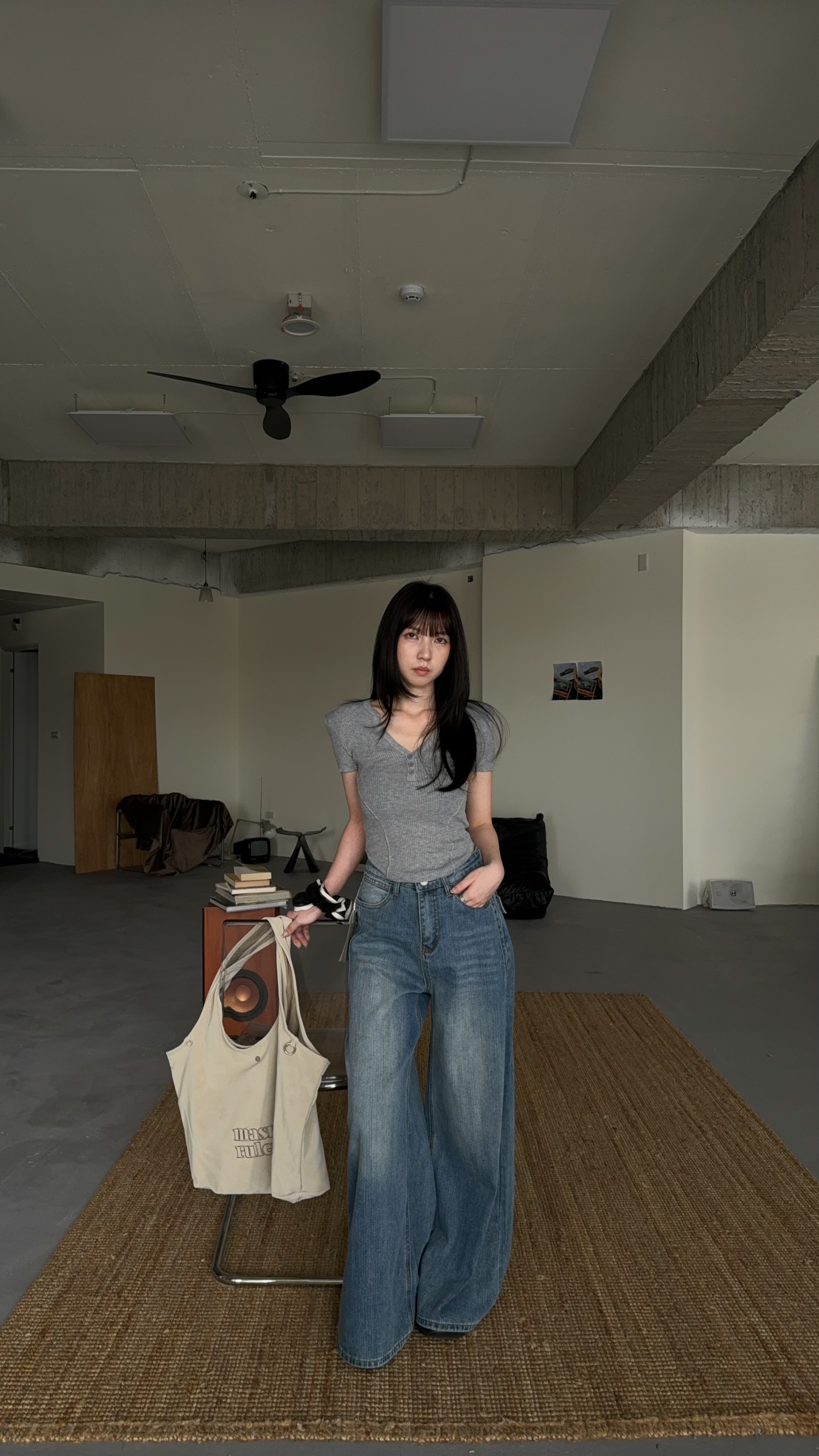 水洗刷色直紋後翻蓋闊腿褲