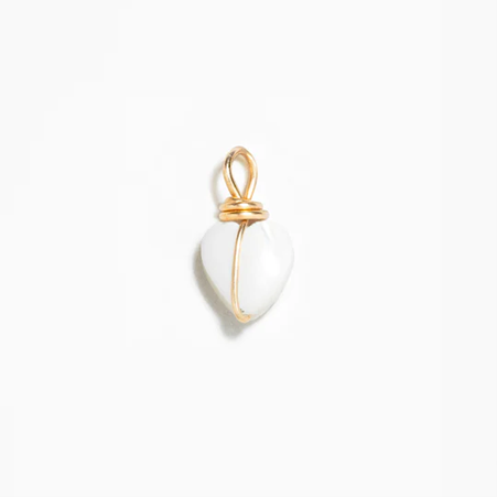 1YA0326-292 [YAY PARIS] Mother-Of-Pearl Heart Charm Pendant Laminated Gold #24AHC-901pdcomn102 (EU)