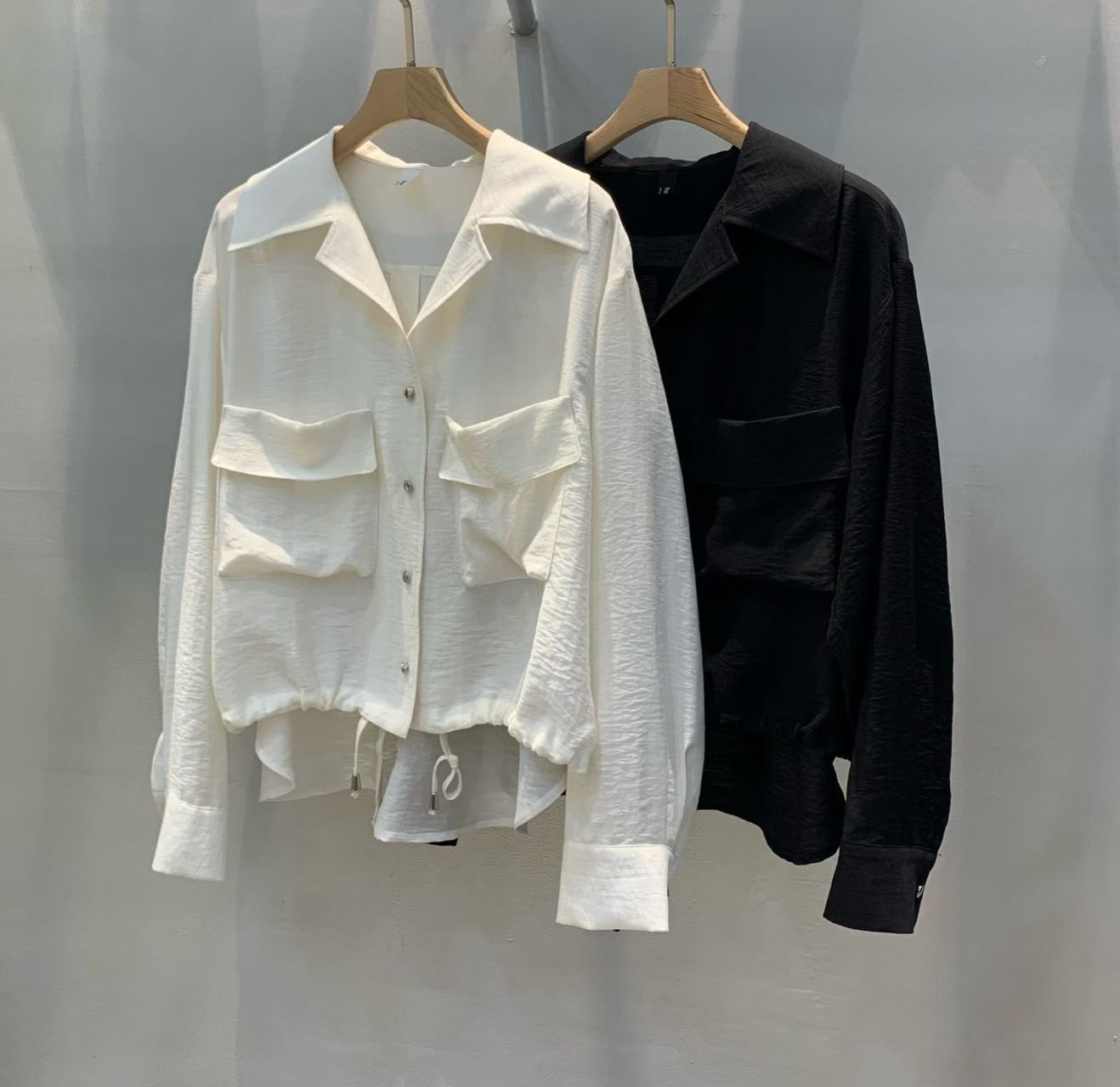 1L6020 雙口袋束腰襯衫