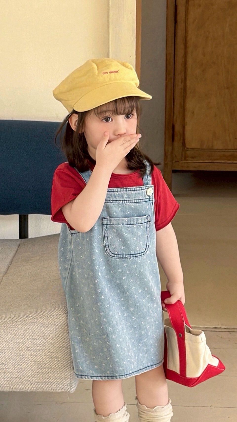 小寶貝日常吊帶裙