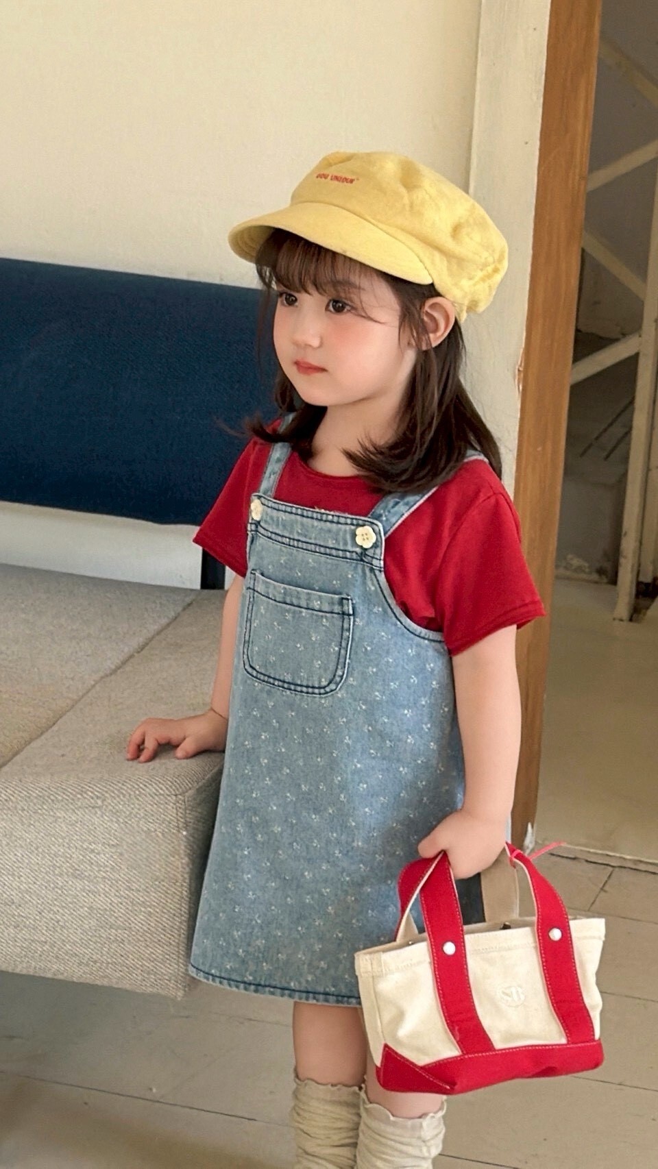 小寶貝日常吊帶裙