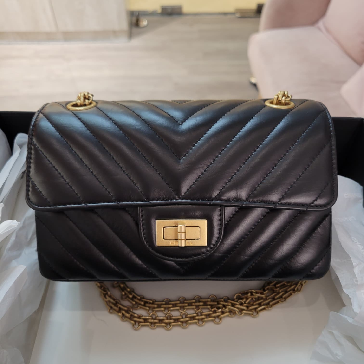 UNUSED CHANEL AS0874 2.55 20CM BLACK V SHARP 黑色V紋