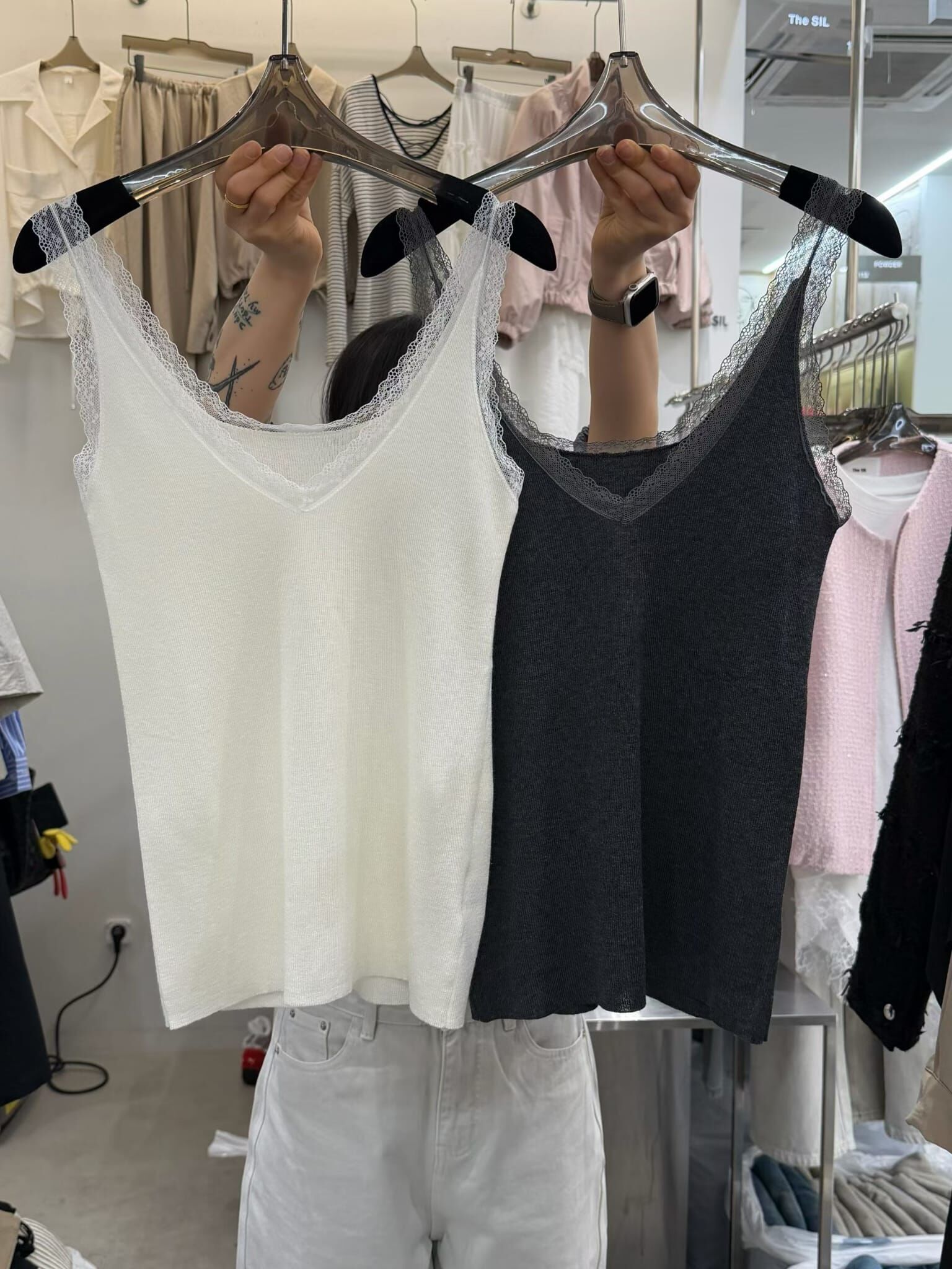 1L6033 蕾絲邊貼身背心