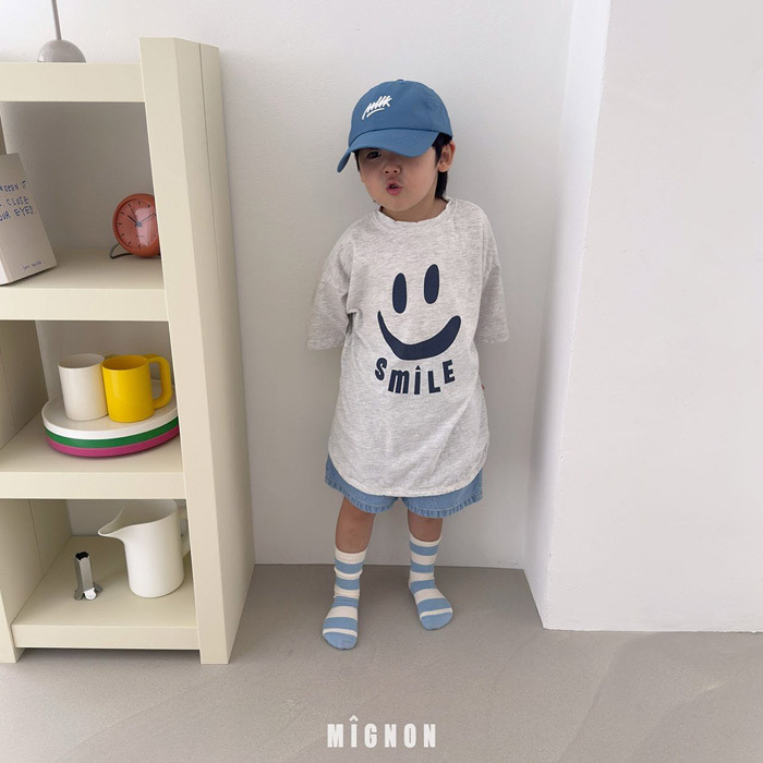 正韓夏mignon 兩色大笑臉上衣