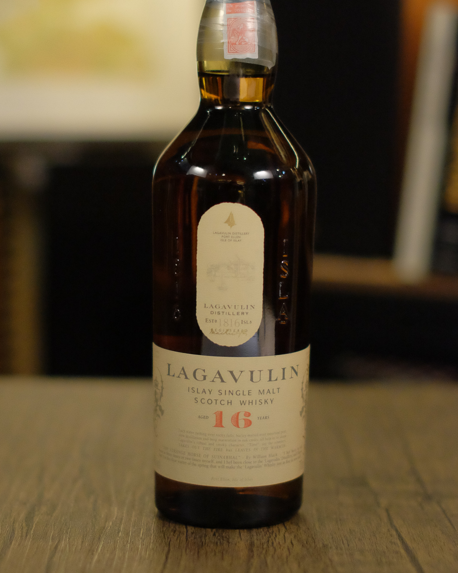 Lagavulin 16YO 43% (Bottled 2015)