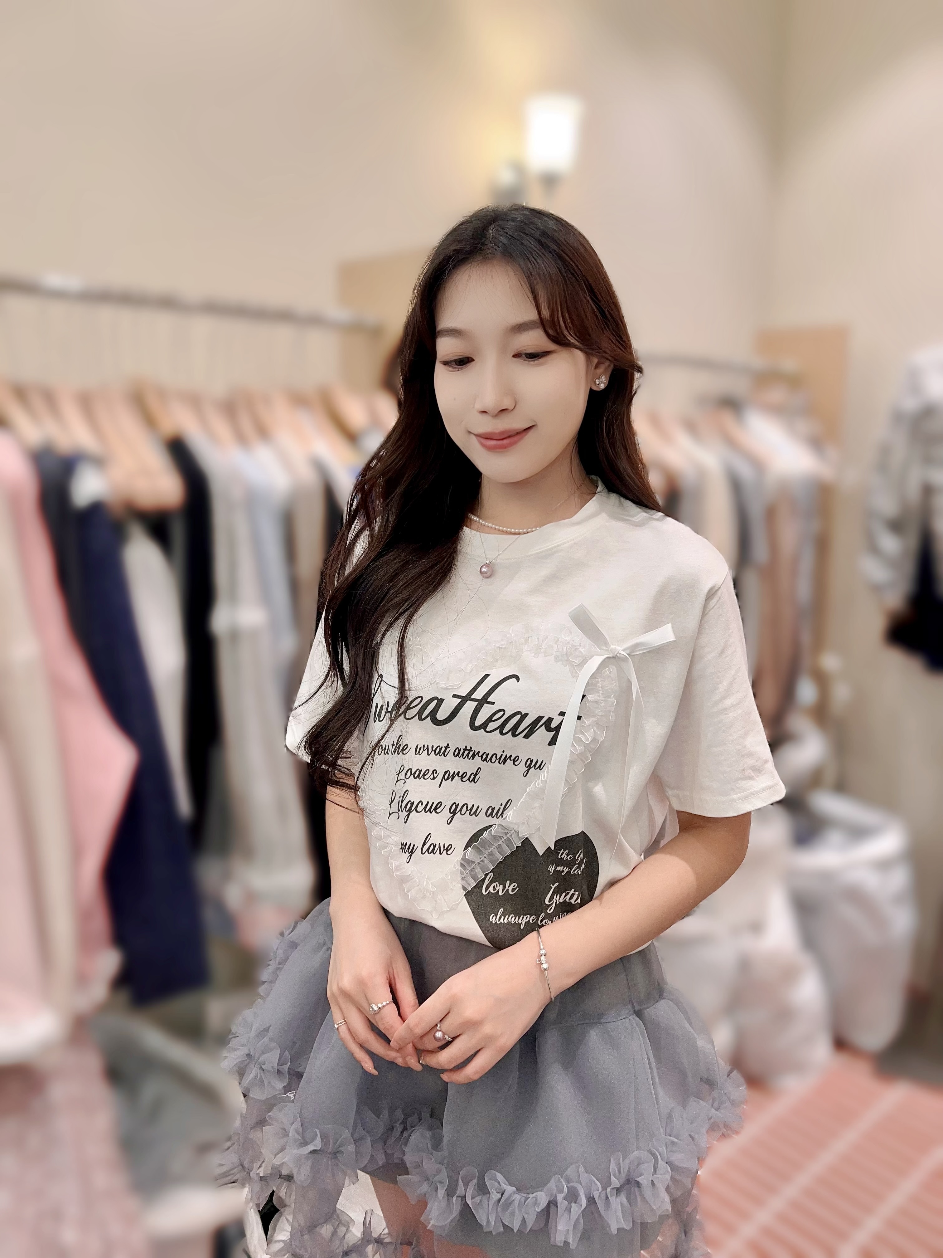 BE28  心心T 胸47 長23 $429 (一口價)