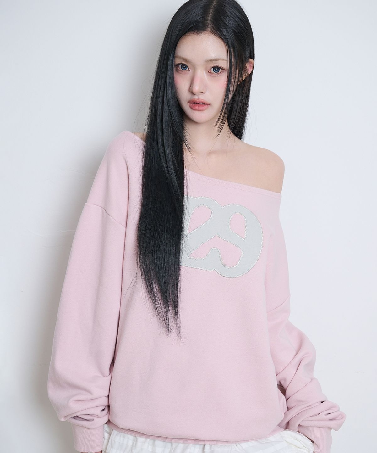 ILLIGO 129 斜肩 Logo 大學T 26SMTOP18