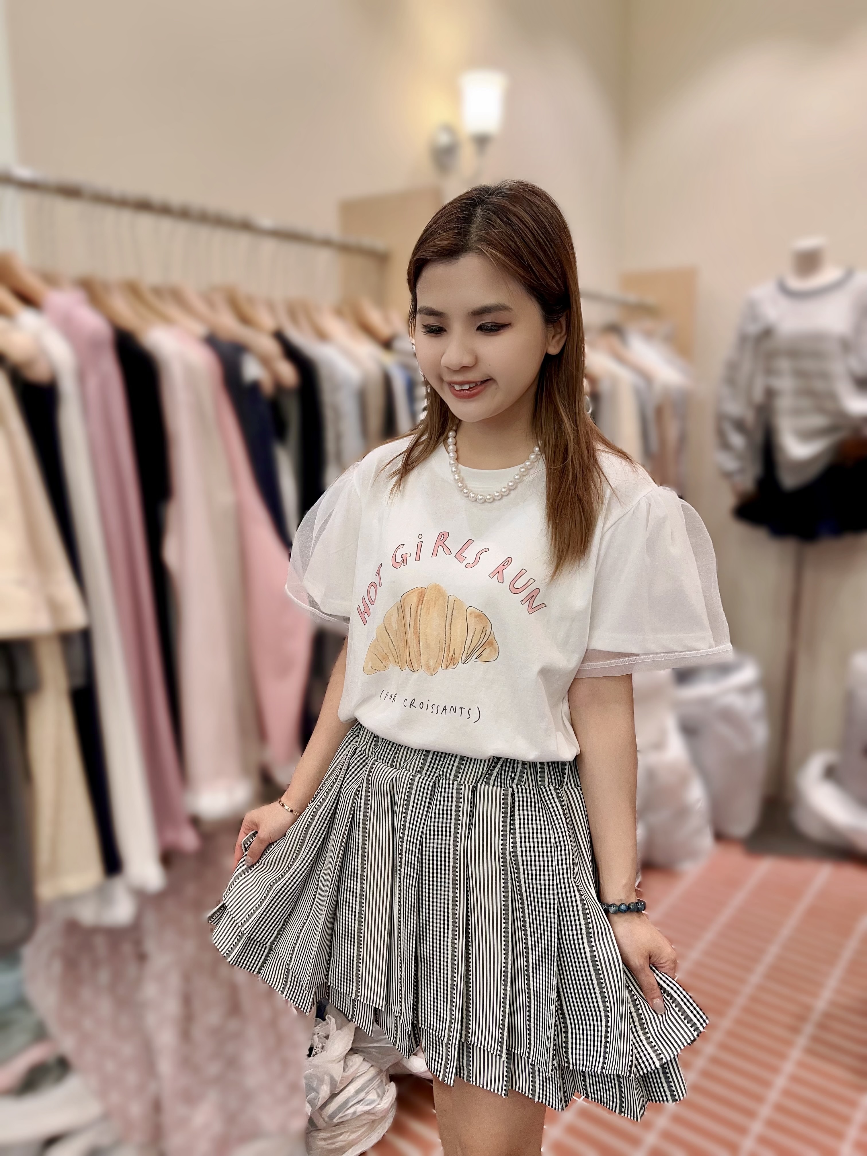 BE30 胸44 長25 $429 (一口價)