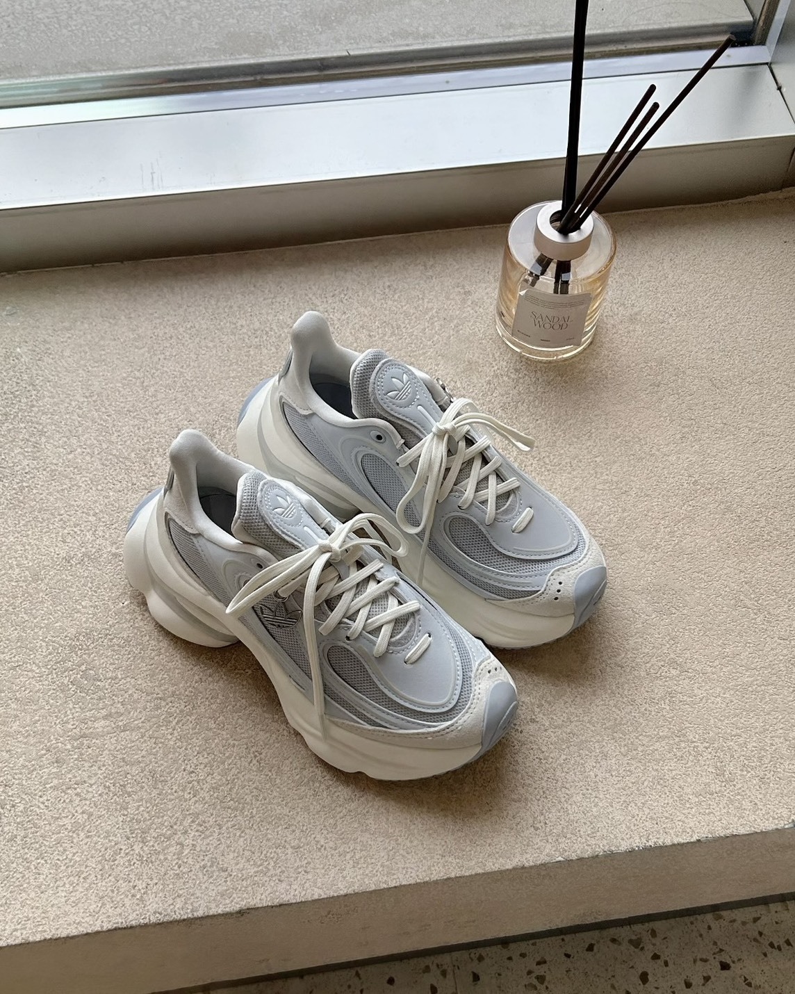 <新色登場!!>Adidas Originals Ozvenuz 增高 復古 厚底 老爹鞋 寶寶藍