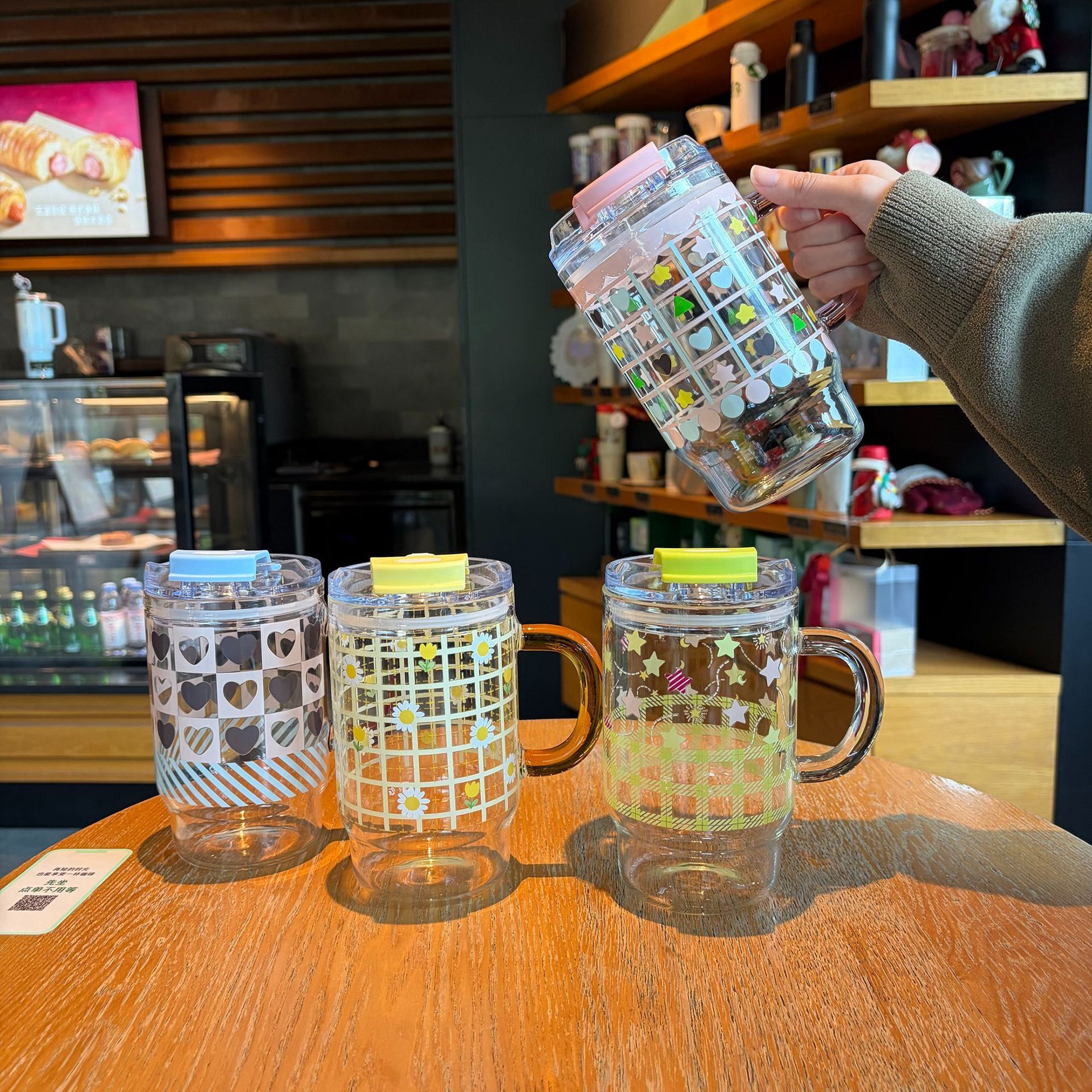 《6663》大容量可愛格子玻璃吸管杯500ml