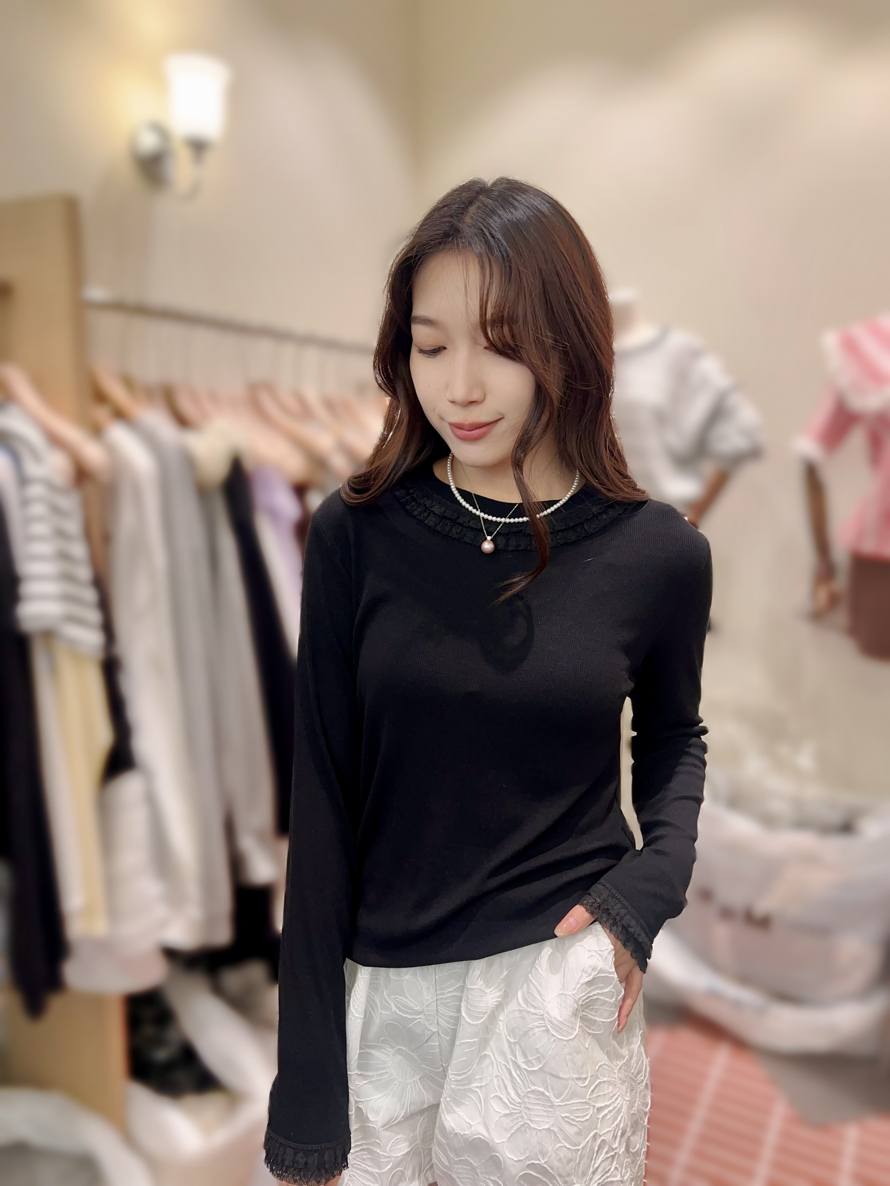 BE40 天絲莫代爾 胸 40-52 長23.5 $339 (一口價)