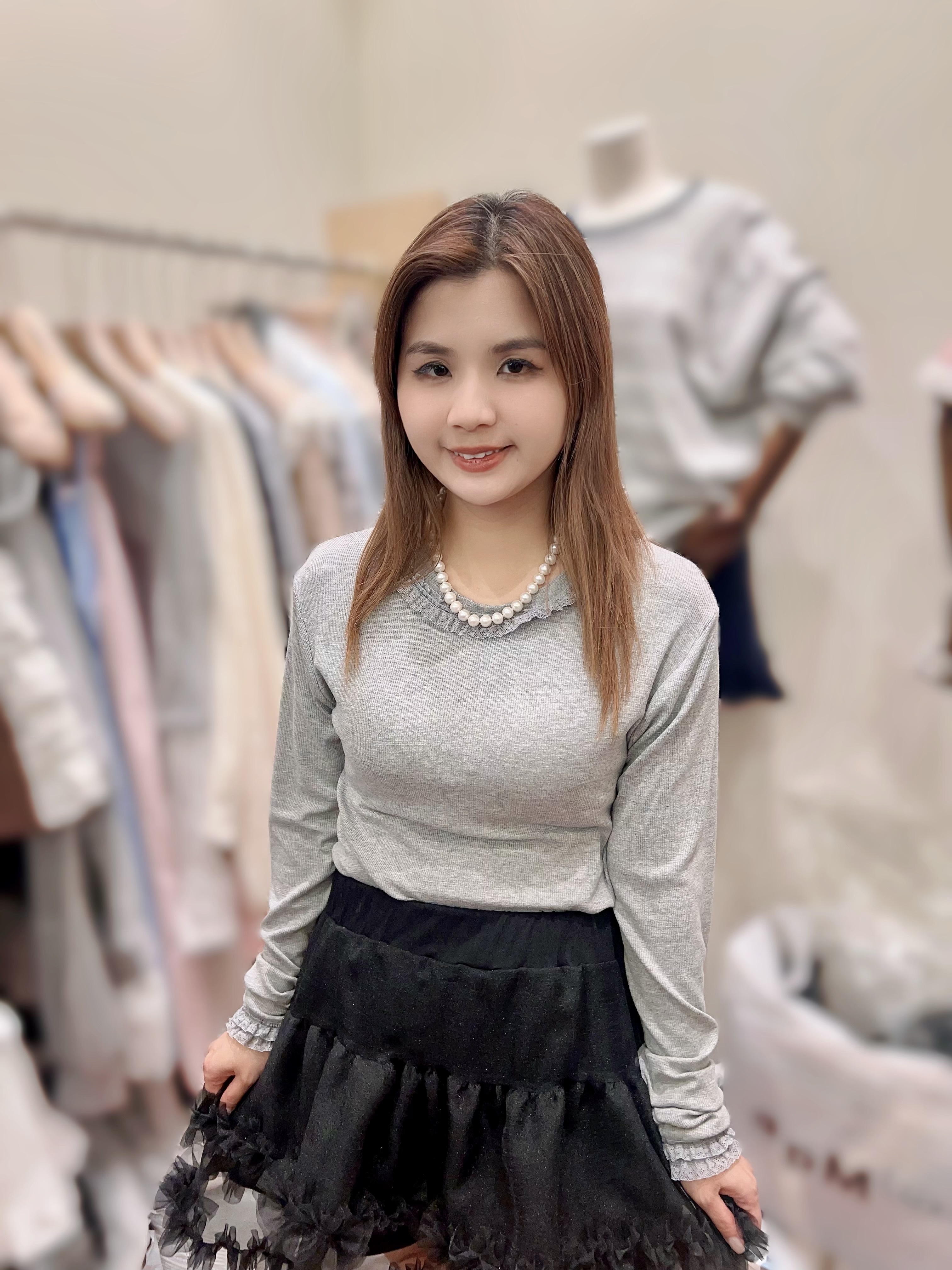 BE40 天絲莫代爾 胸 40-52 長23.5 $339 (一口價)