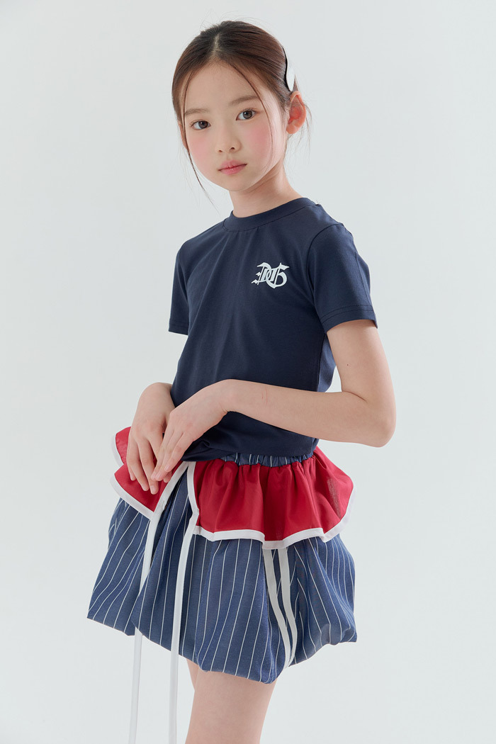 正韓夏Lilas 兩色背後小姐姐短版上衣