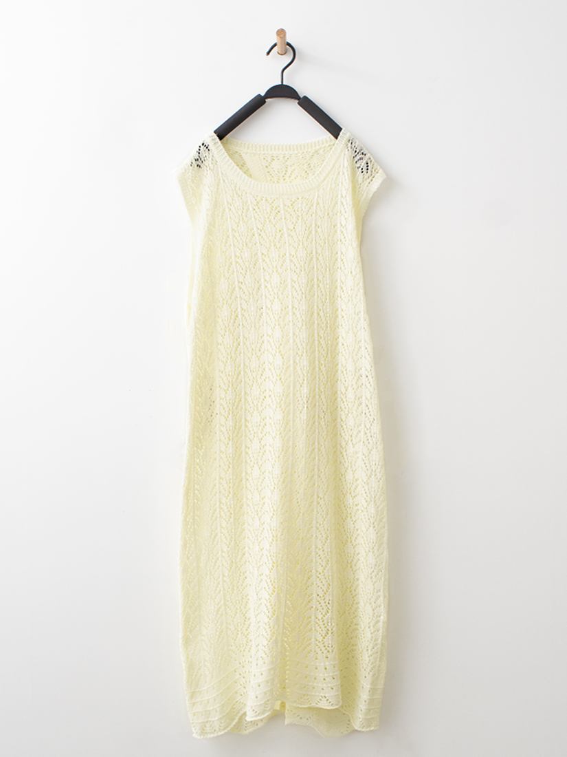 溫柔氣息鬆鬆簍空提織後開衩針織背心長洋裝