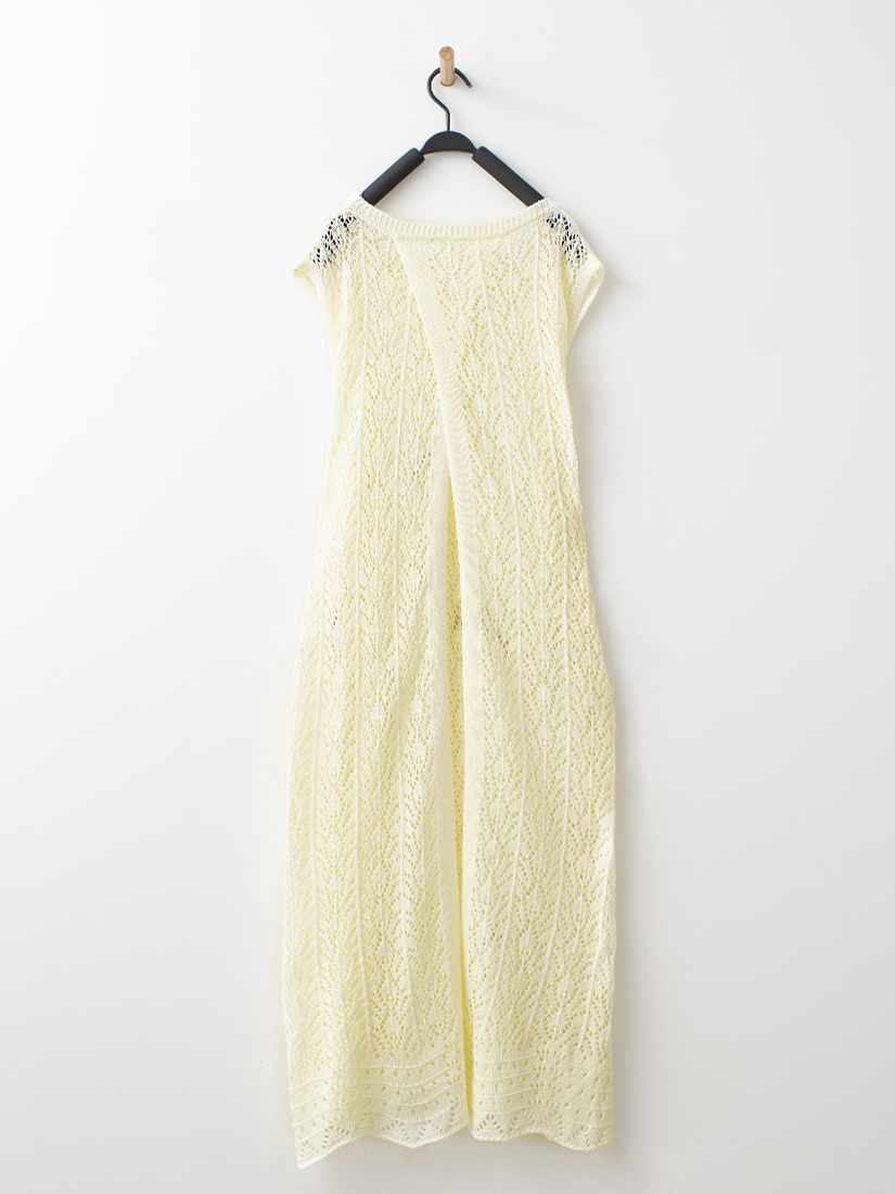 溫柔氣息鬆鬆簍空提織後開衩針織背心長洋裝