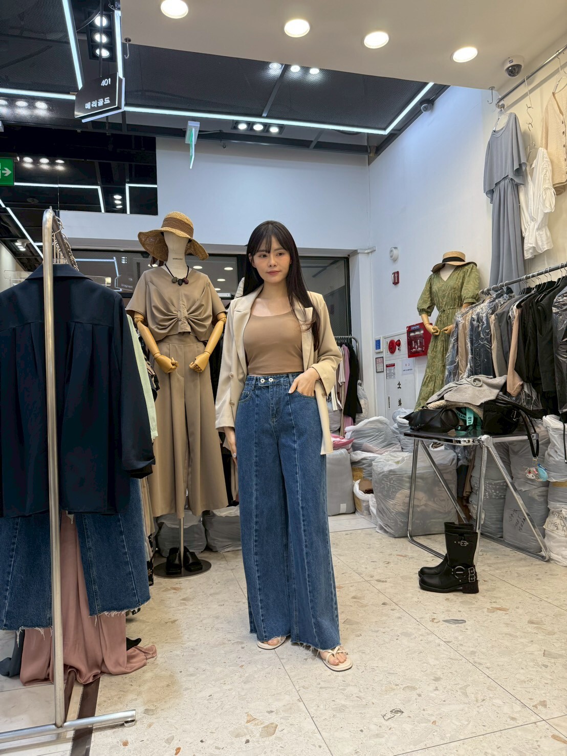 MG6031 中線縫線牛仔褲