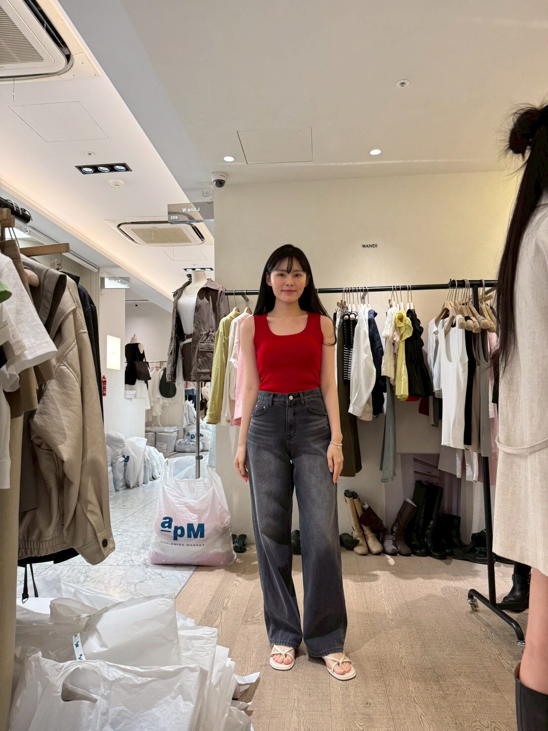 WJ6012 墨黑貓鬚洗水高腰牛仔褲