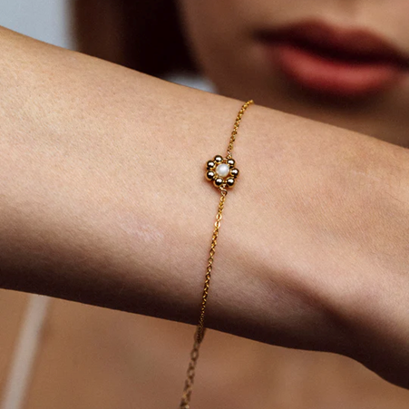 1YA0326-438 [YAY PARIS] Daisy Bracelet Cultured Pearl #200emdai101 (EU)