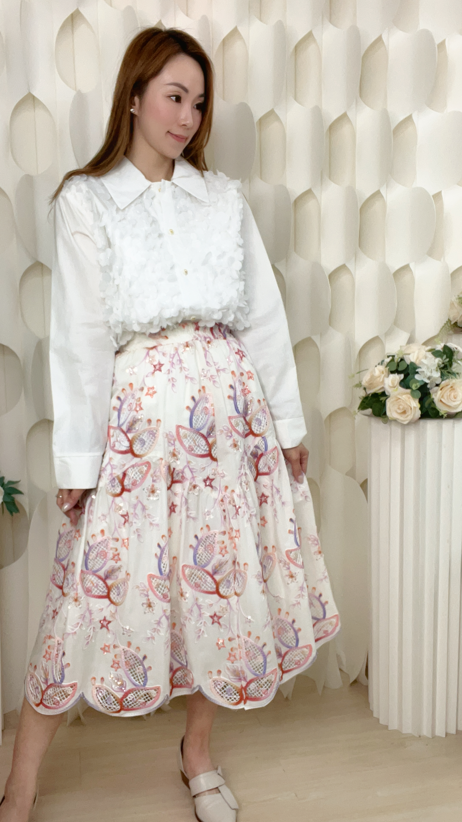 立體花RUFFLE恤衫料上衣(胸44 腰44 長24吋)B6061 #2603clo