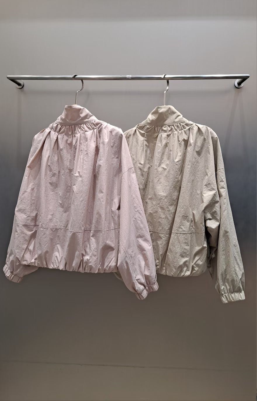 1L6046 抓皺立領風衣