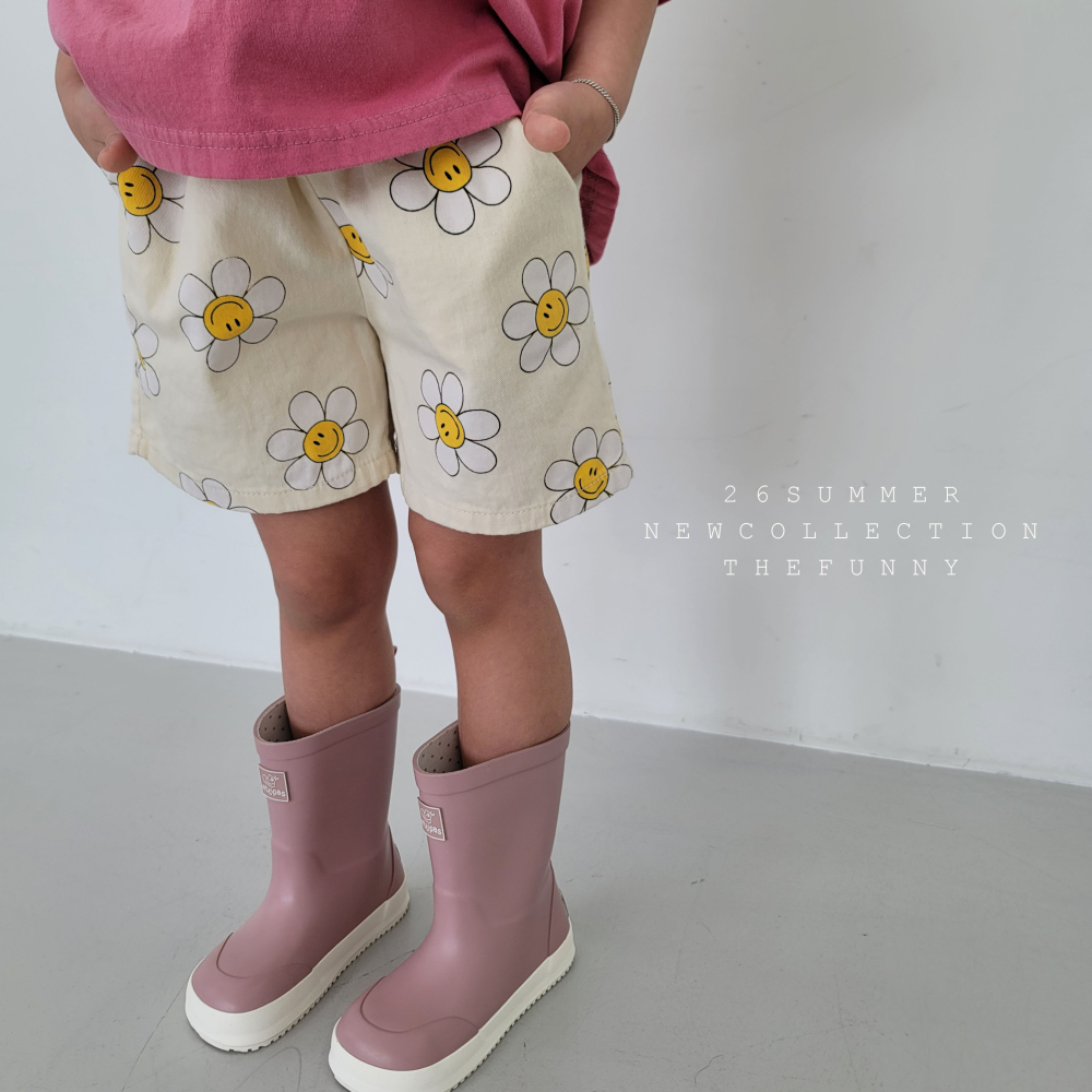 90-140 FUN 笑臉小花短褲 2色