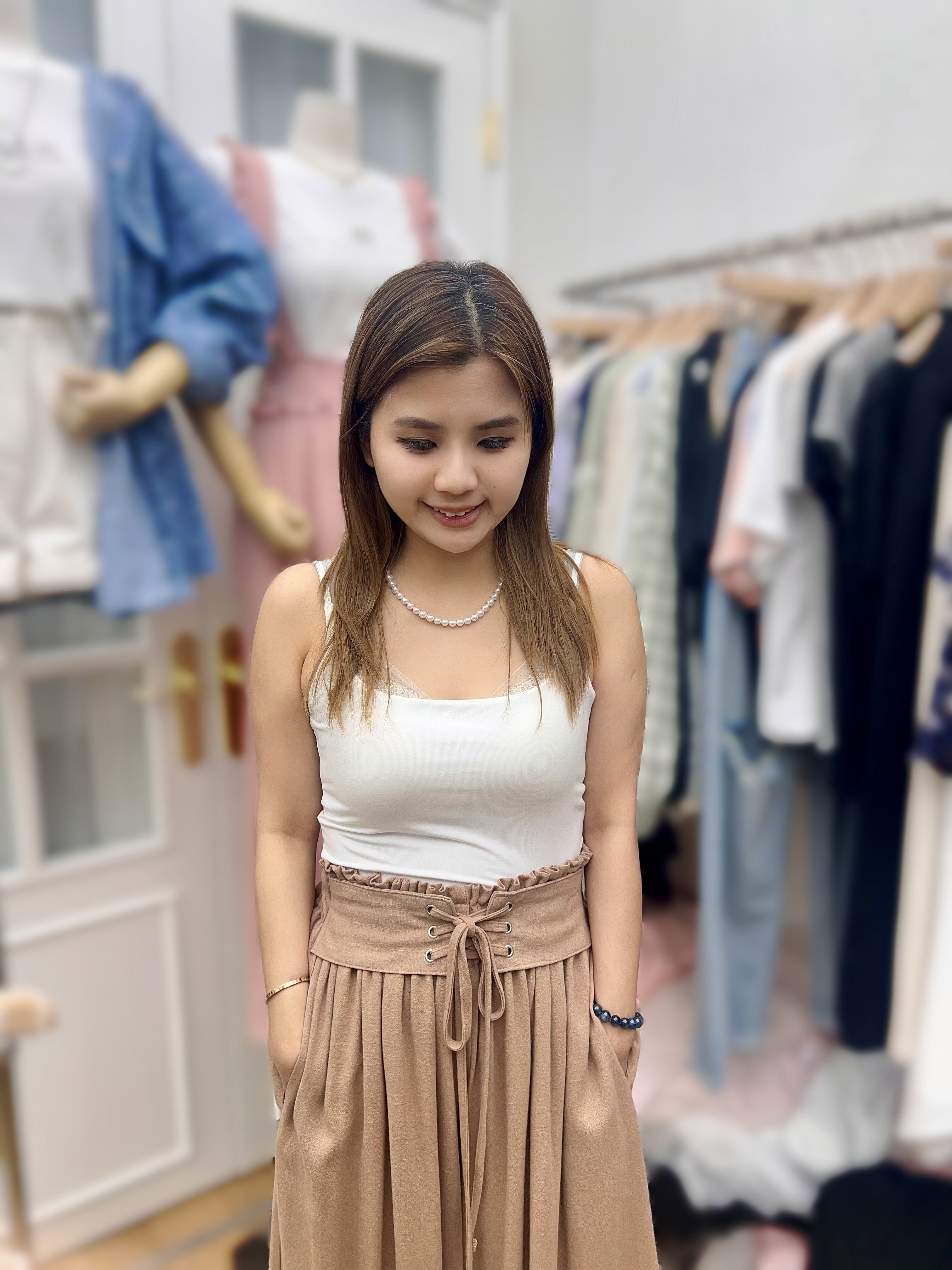 RE15  BRA TOP  手棒杯 有pad 胸31 -41 長18 $339 (一口價)