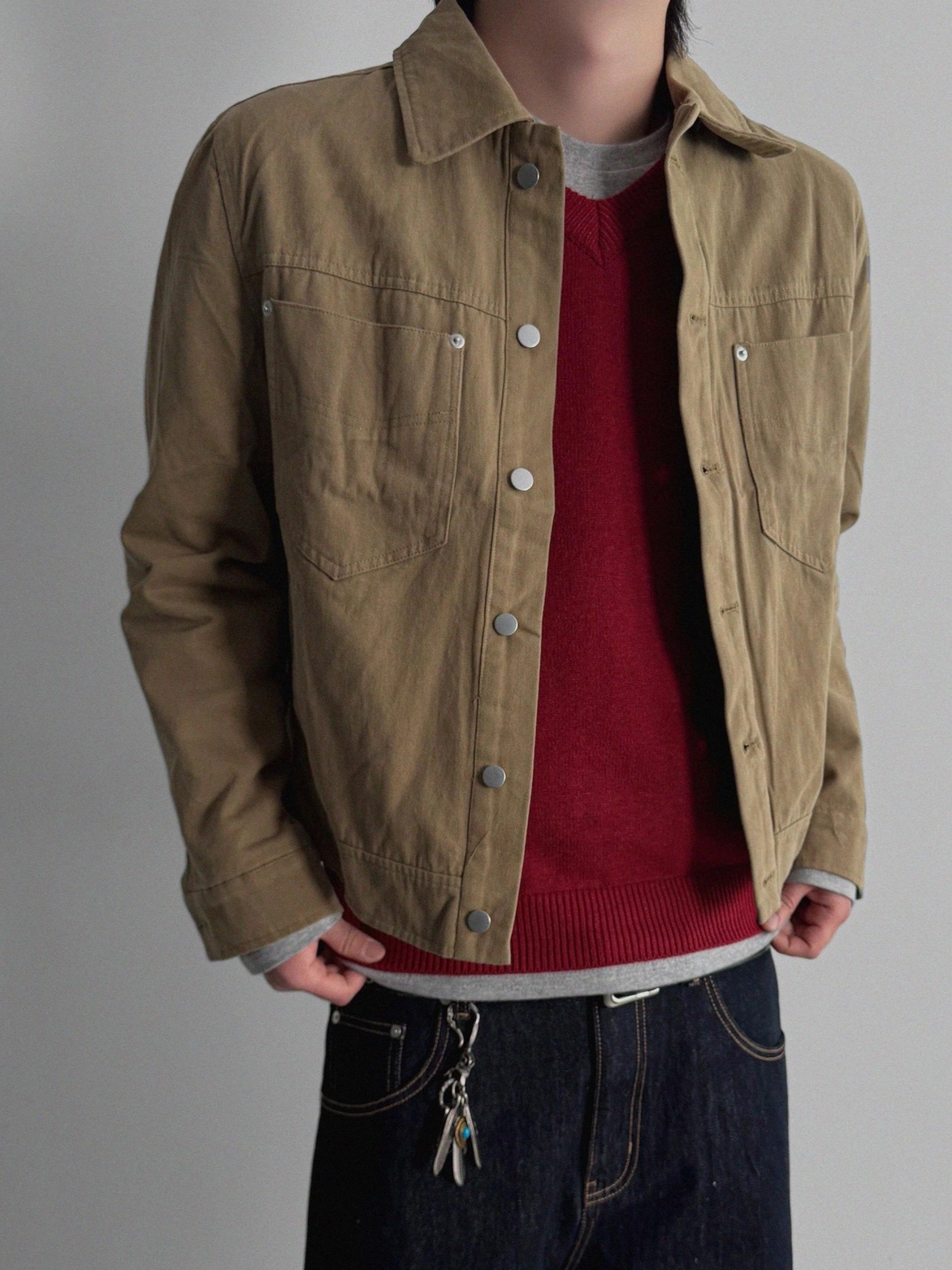 Dying rivet pocket crop jacket