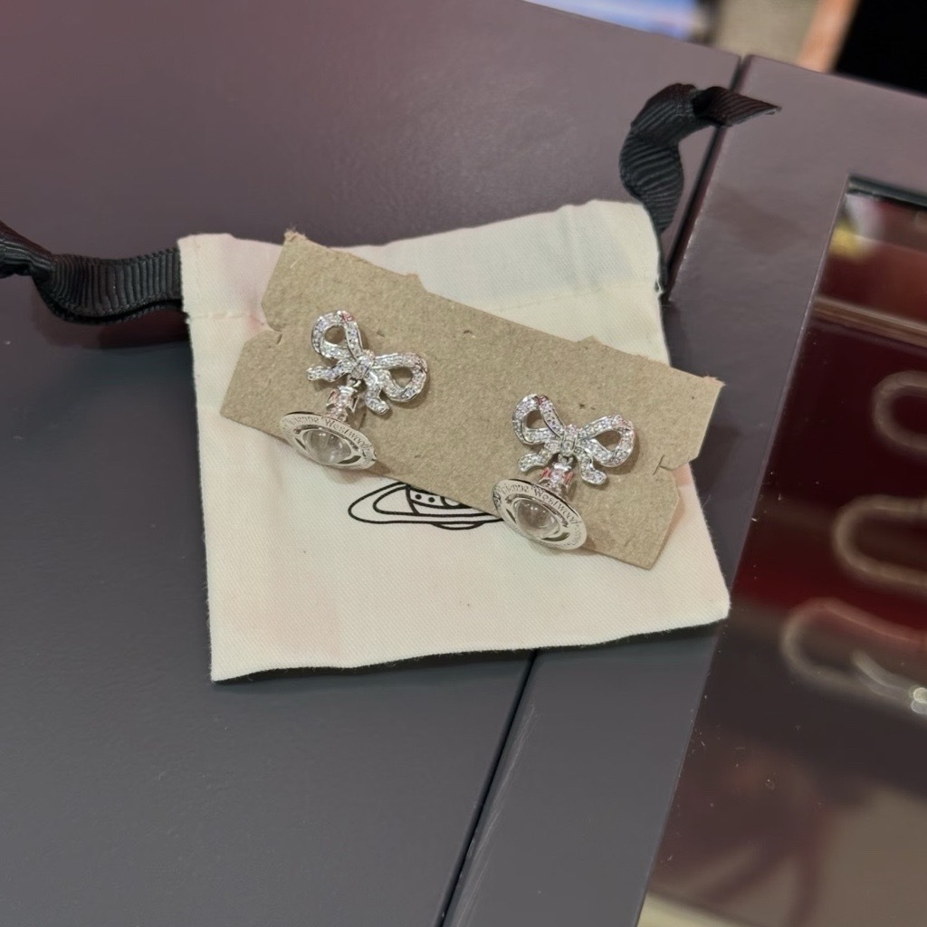 ❰ 預訂 ❱ Vivienne Westwood Octavie Earrings (Clear)