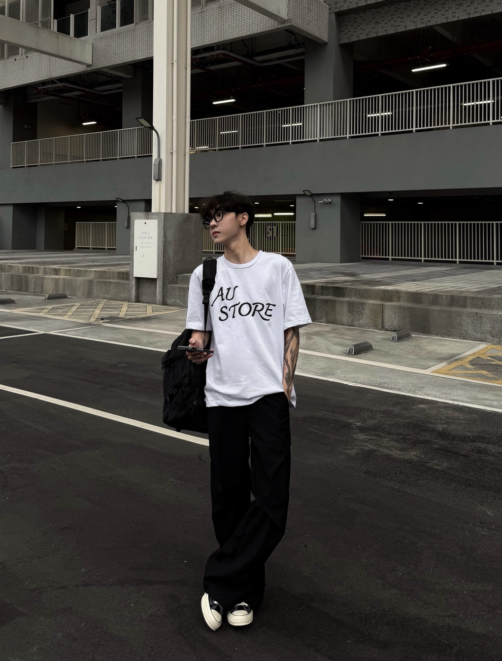 （現貨）自訂款｜AU STORE簡約文字短袖
