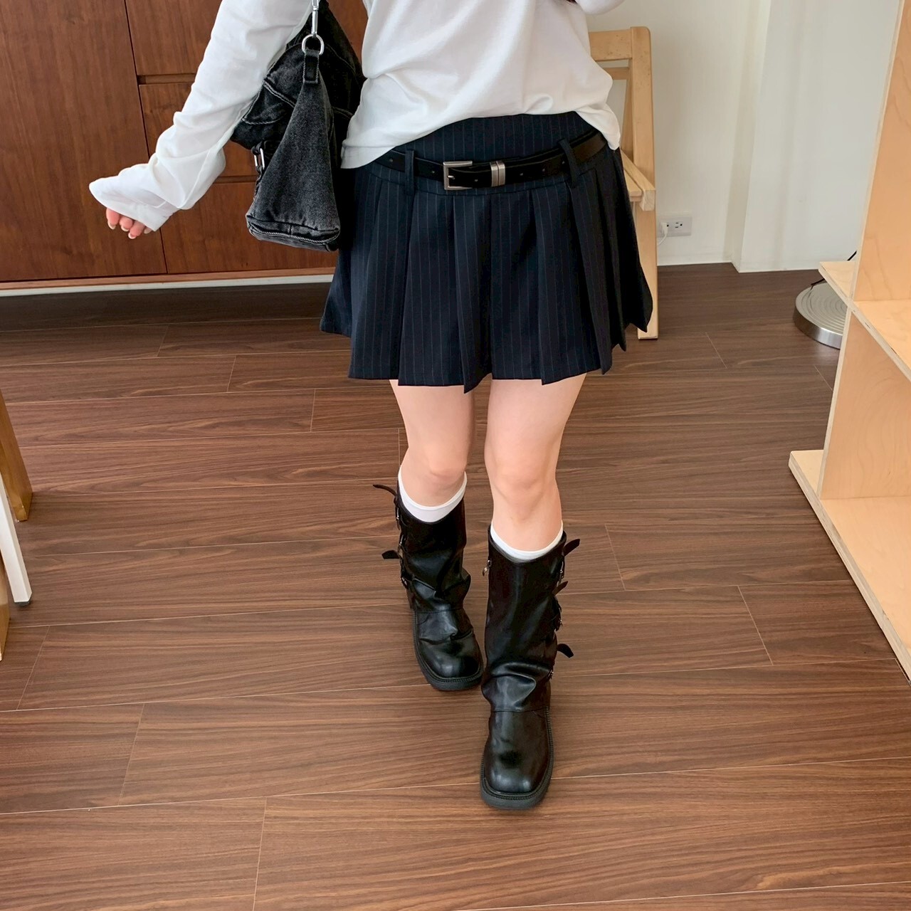 ISA_Office Lady (附皮帶)條紋西裝百褶褲裙_63058