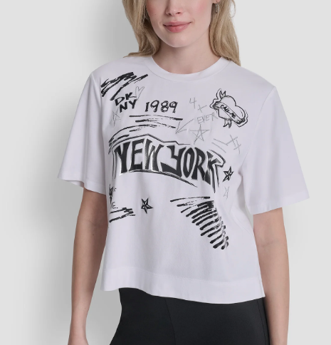 [S] DKNY WHITE 1989 NOTEBOOK SCRIBBLE GRAPHIC TEE, P61HZXTG-WHT (SD1858)