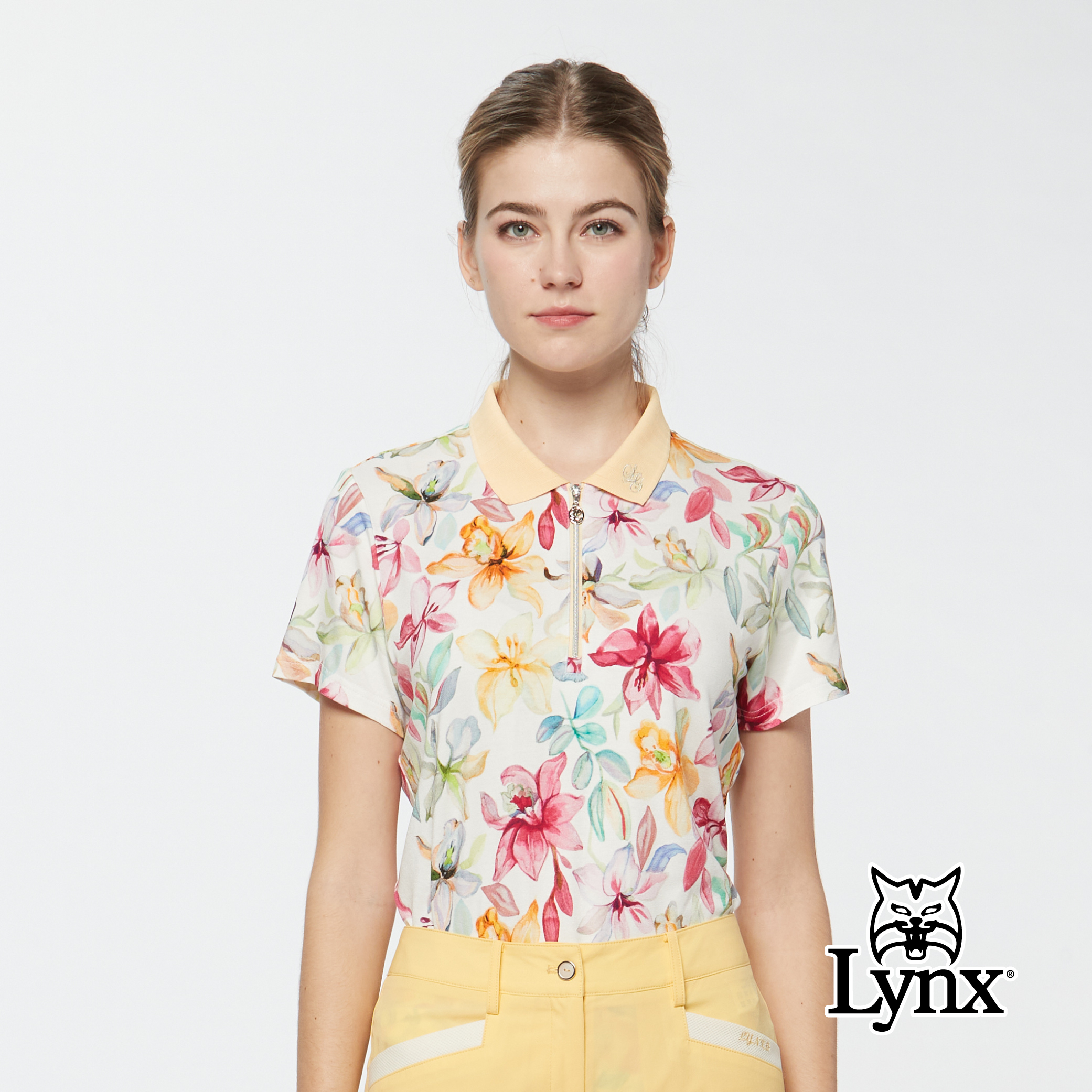 女款歐洲進口布料柔軟舒適滿版花卉立領短袖上衣