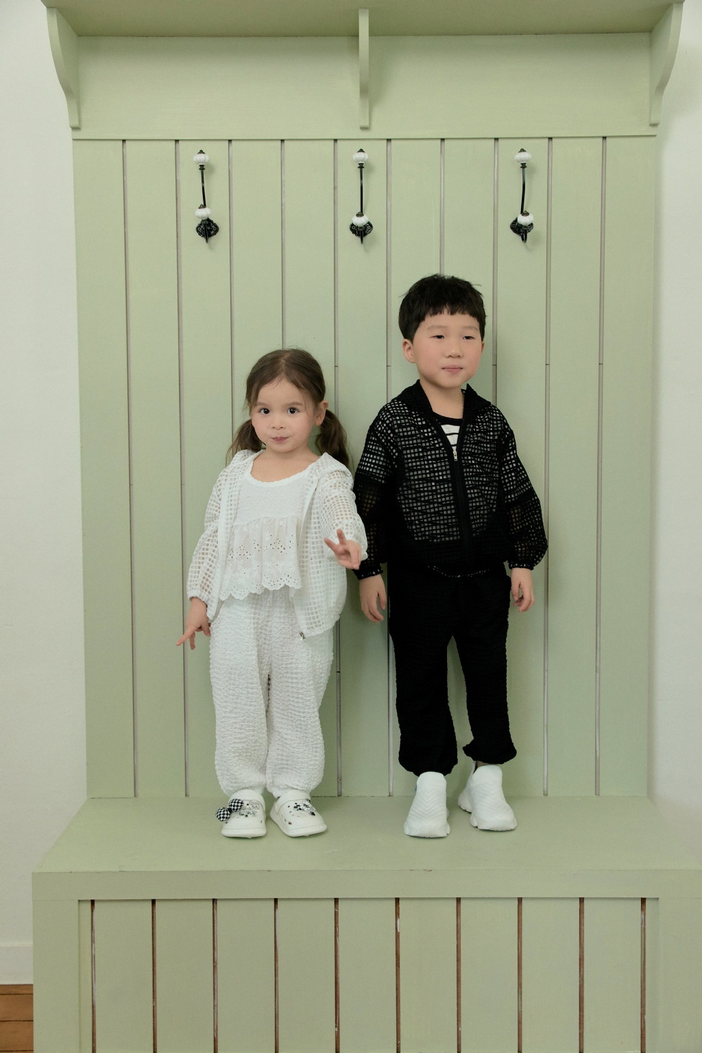 正韓夏Stellak 兩色泡泡感長褲