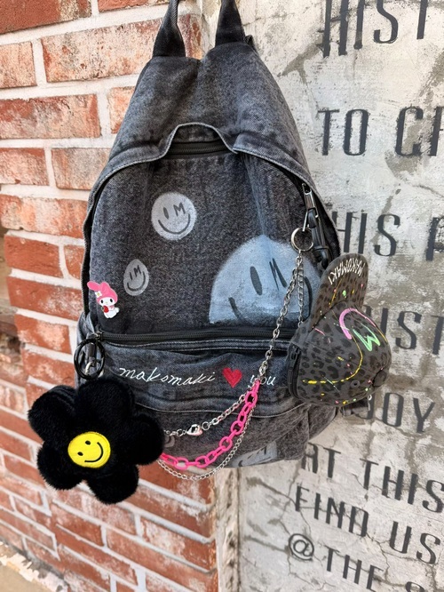 【現貨+預購】手繪笑臉牛仔後背包『預購時間7-14天』