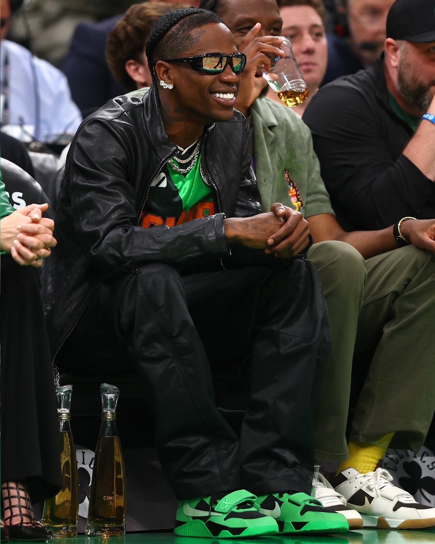 Travis Scott x Jordan Jumpman Jack "Green Spark" 倒勾 螢光綠 夜綠 IM9113-300