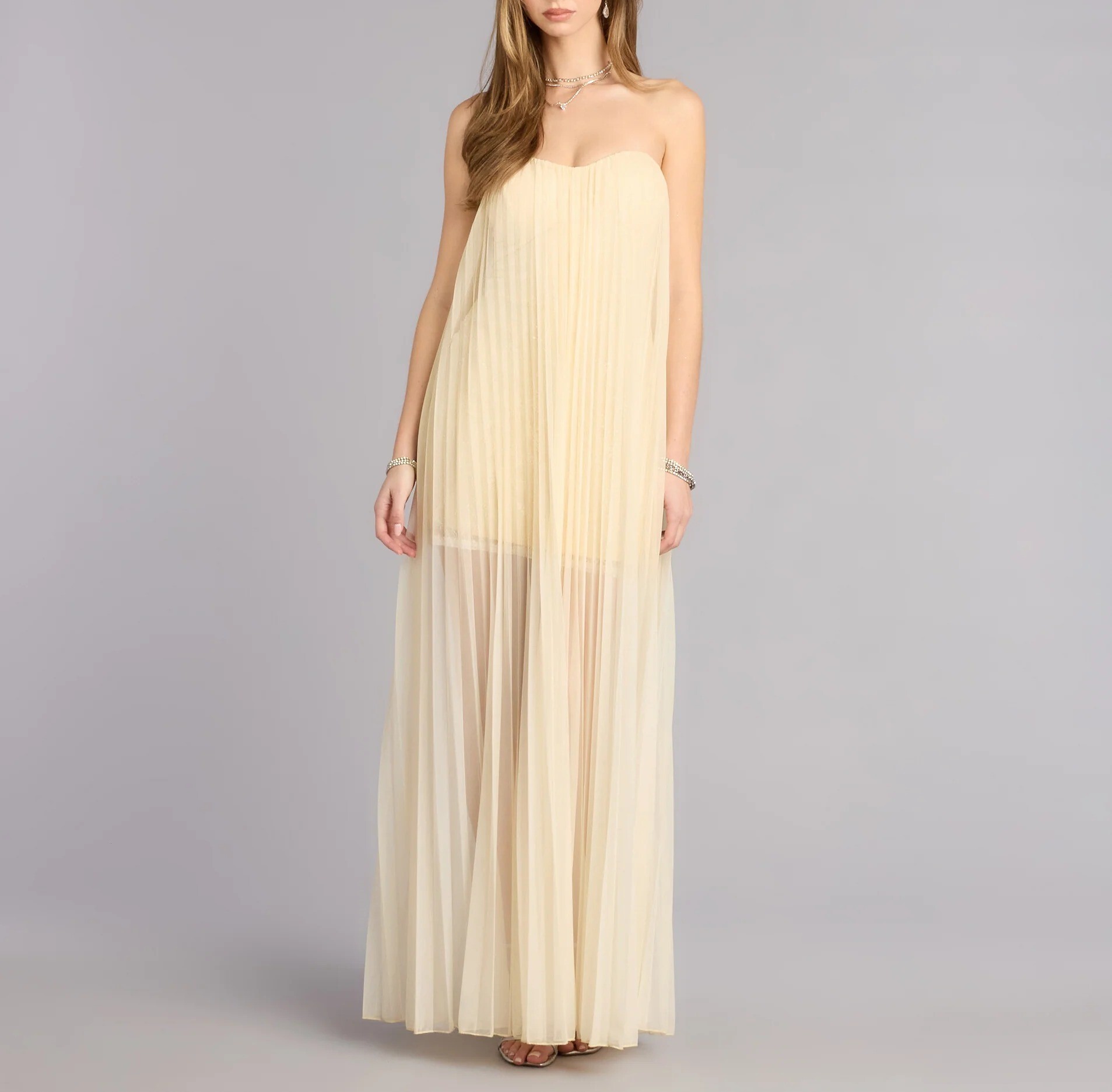 Garden Ivory米白色壓褶透紗內蕾絲亮片長禮服Dress