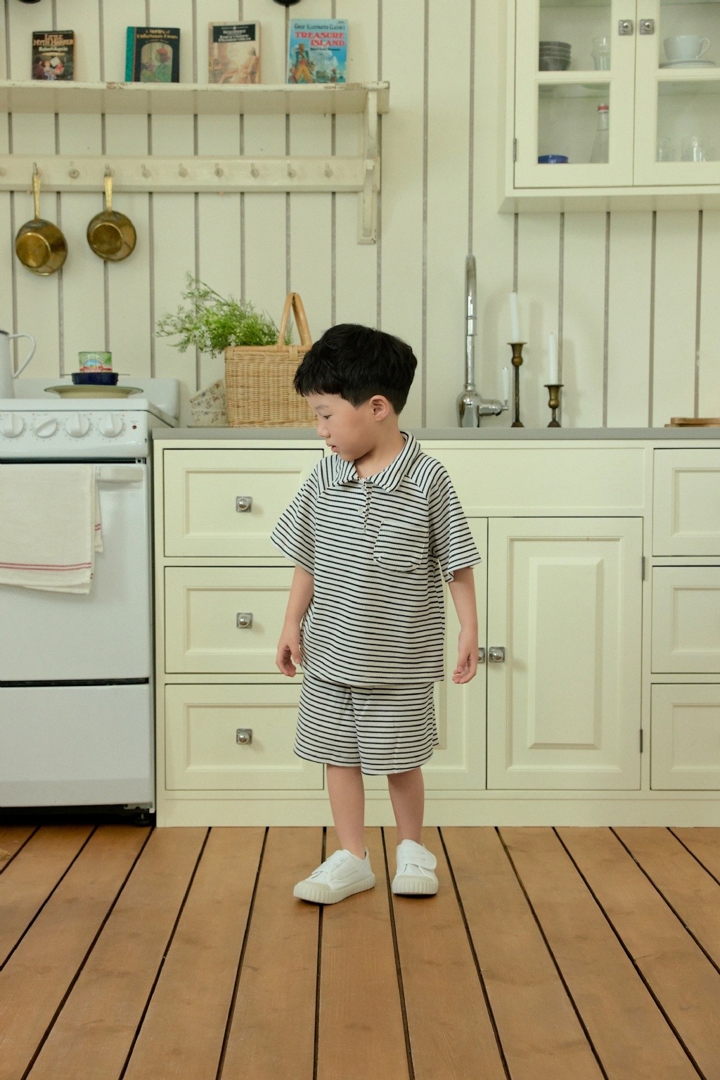 正韓夏Stellak 兩色寬鬆感條紋套裝