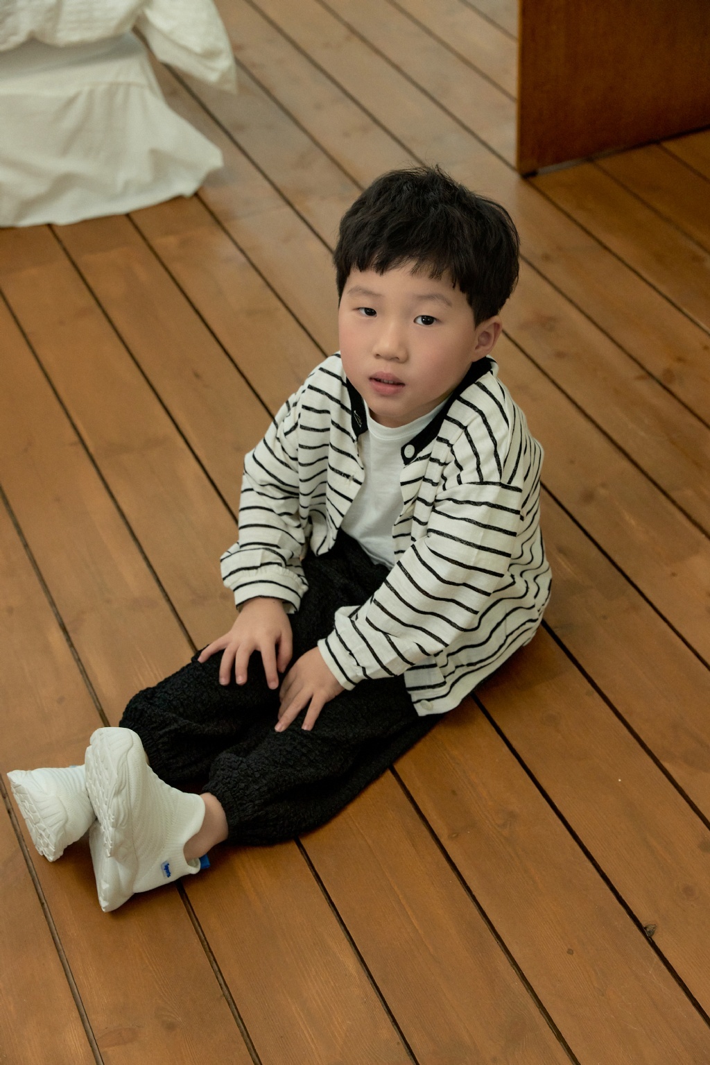 正韓夏Stellak 兩色條紋外套