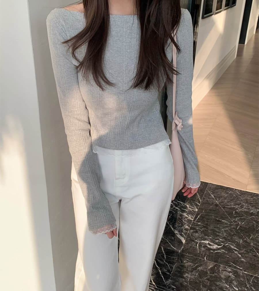 韓國Cherrykoko授權 質感知性美船領蕾絲飾邊上衣